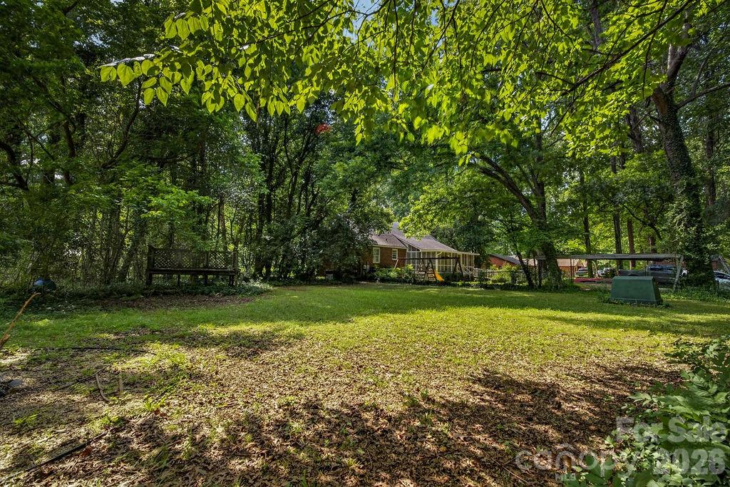 1822 W Sugar Creek Road Property Photo 44