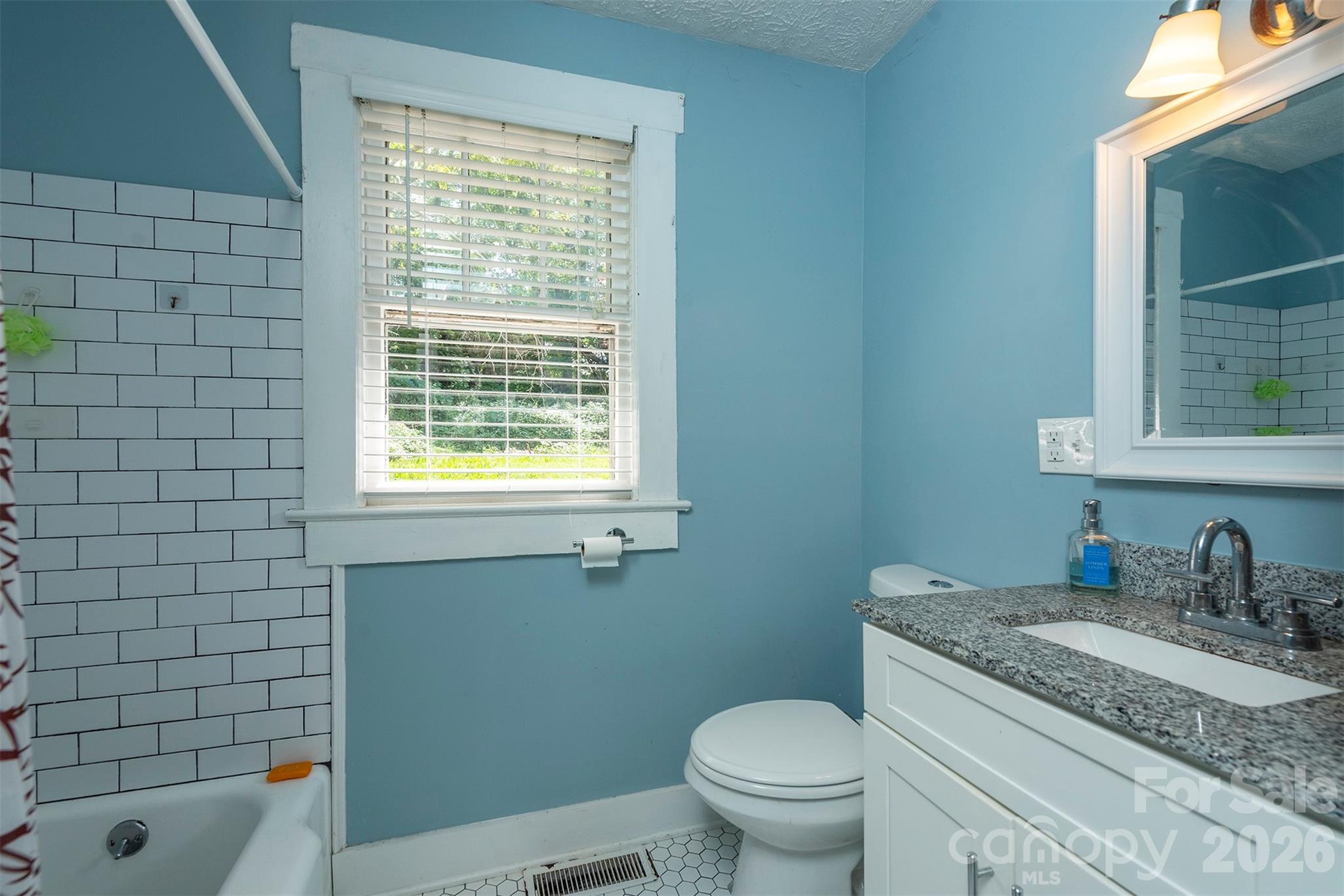 22 Weaver Street Property Photo 19