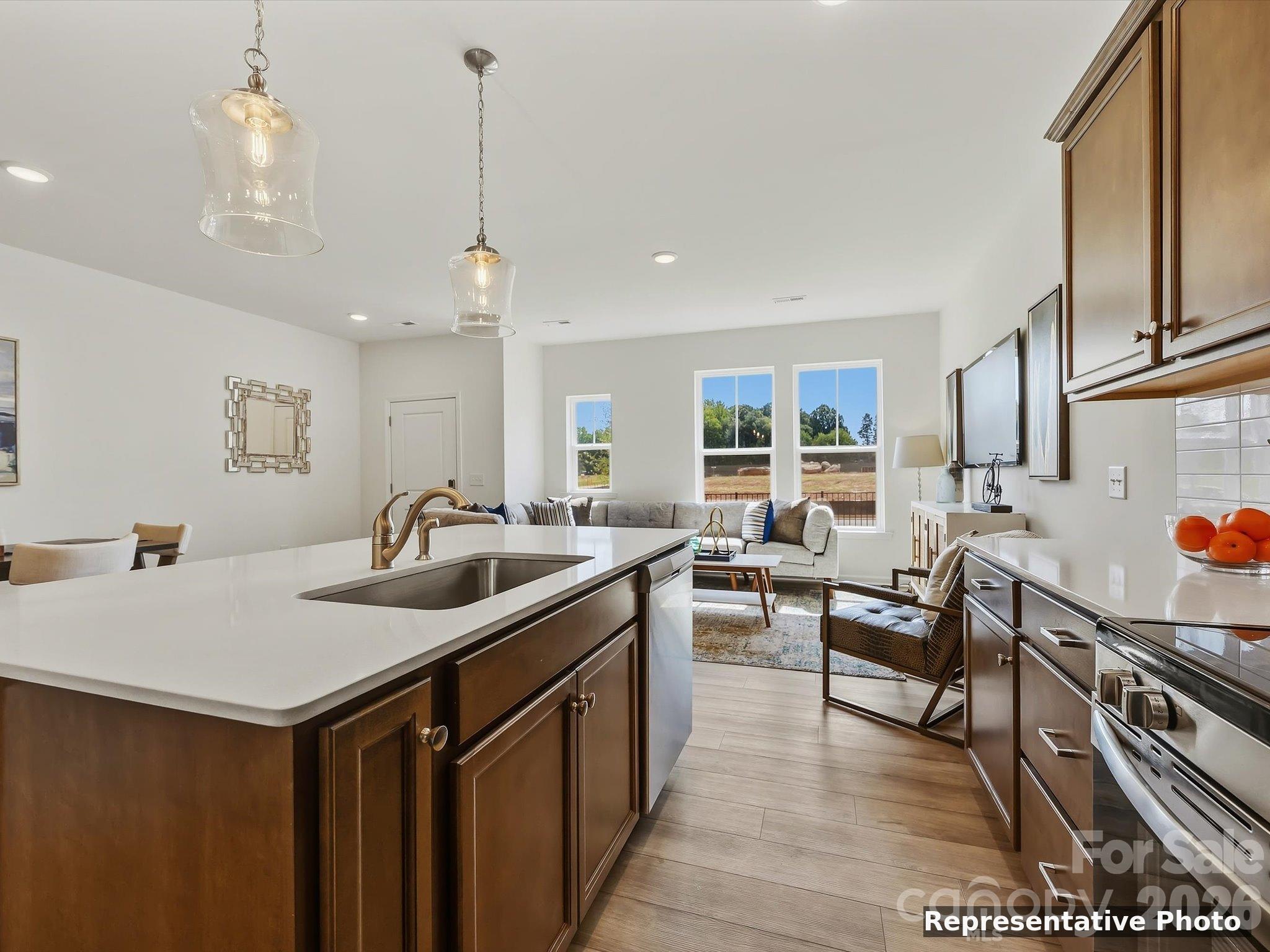 6067 White Aster Lane Property Photo 9