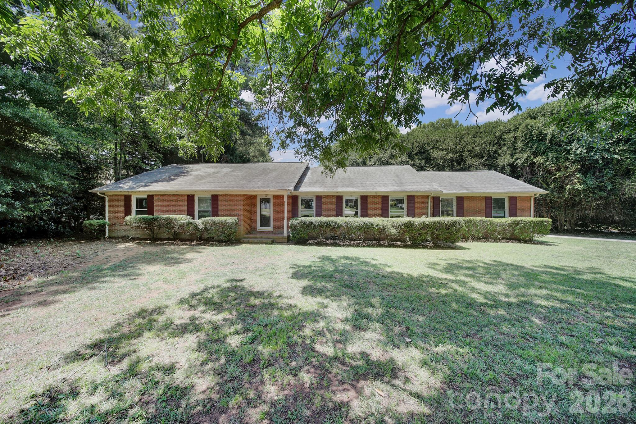 704 Isle Of Pines Road Property Photo 9