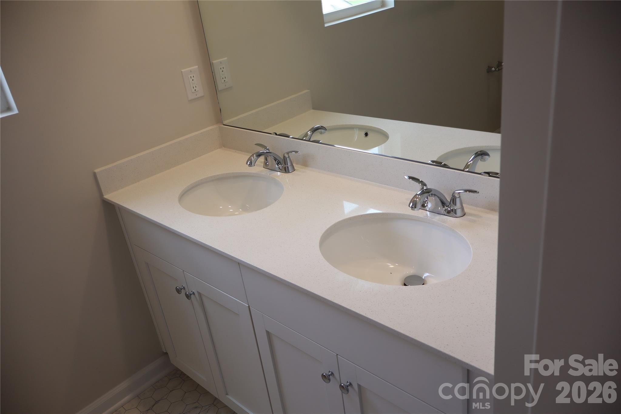 1240 Marble Passage Property Photo 9