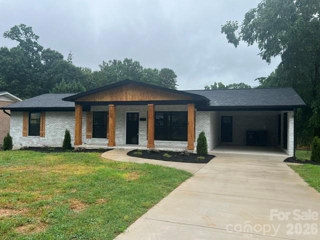 719 Forest Street Property Photo 1