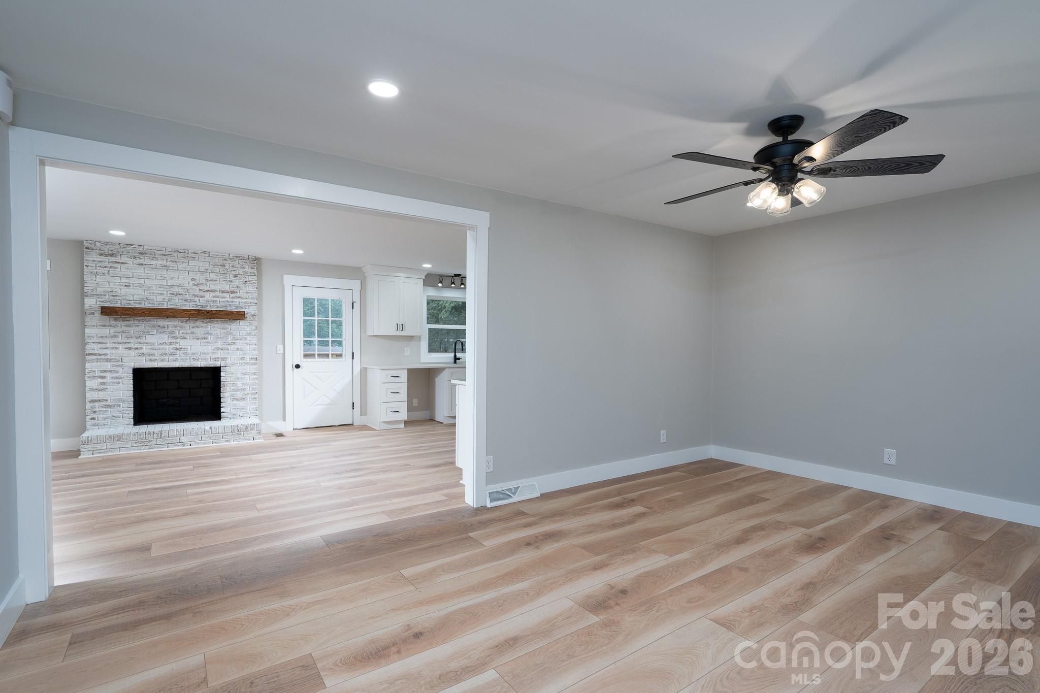 719 Forest Street Property Photo 3