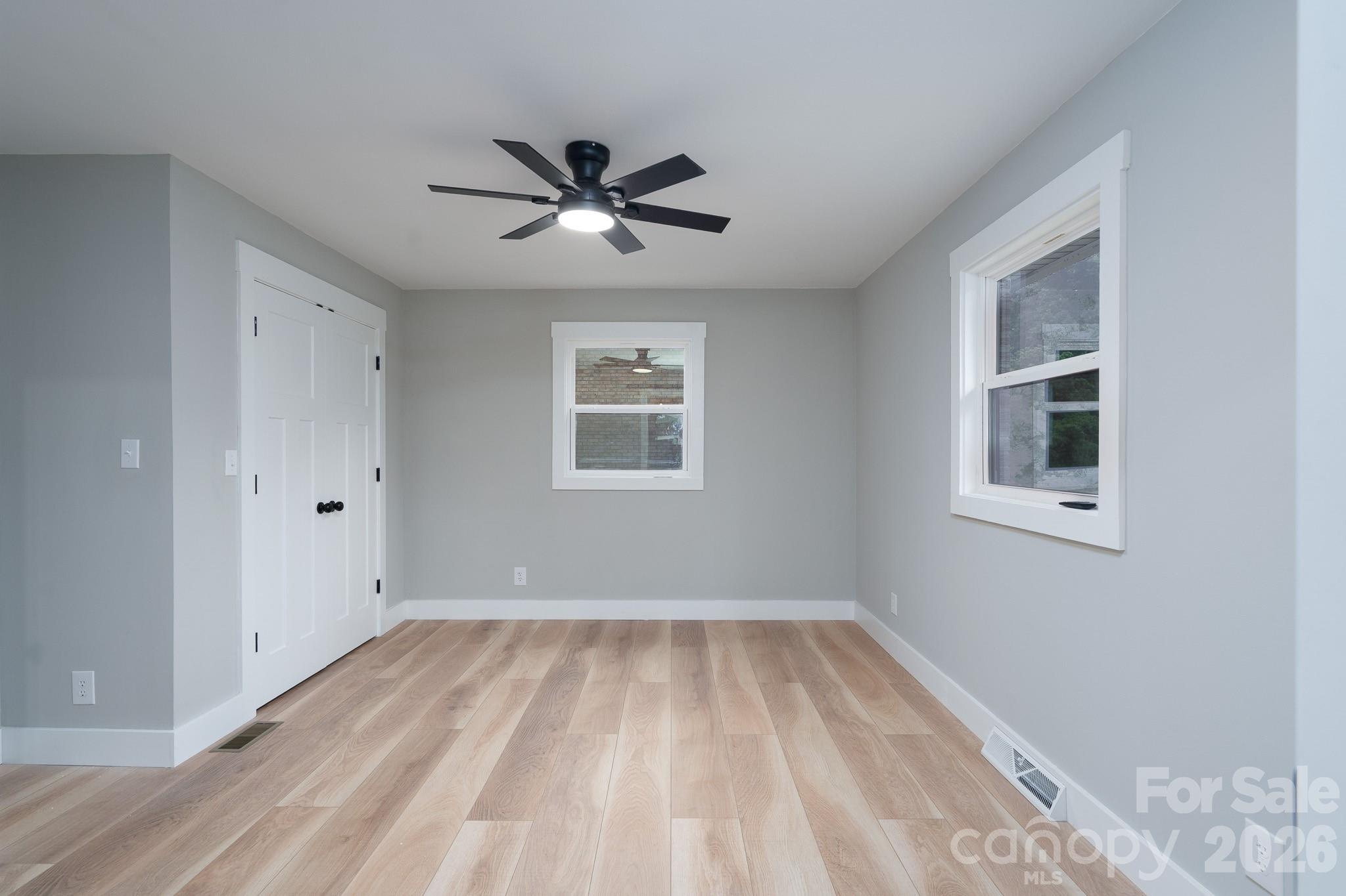 719 Forest Street Property Photo 14