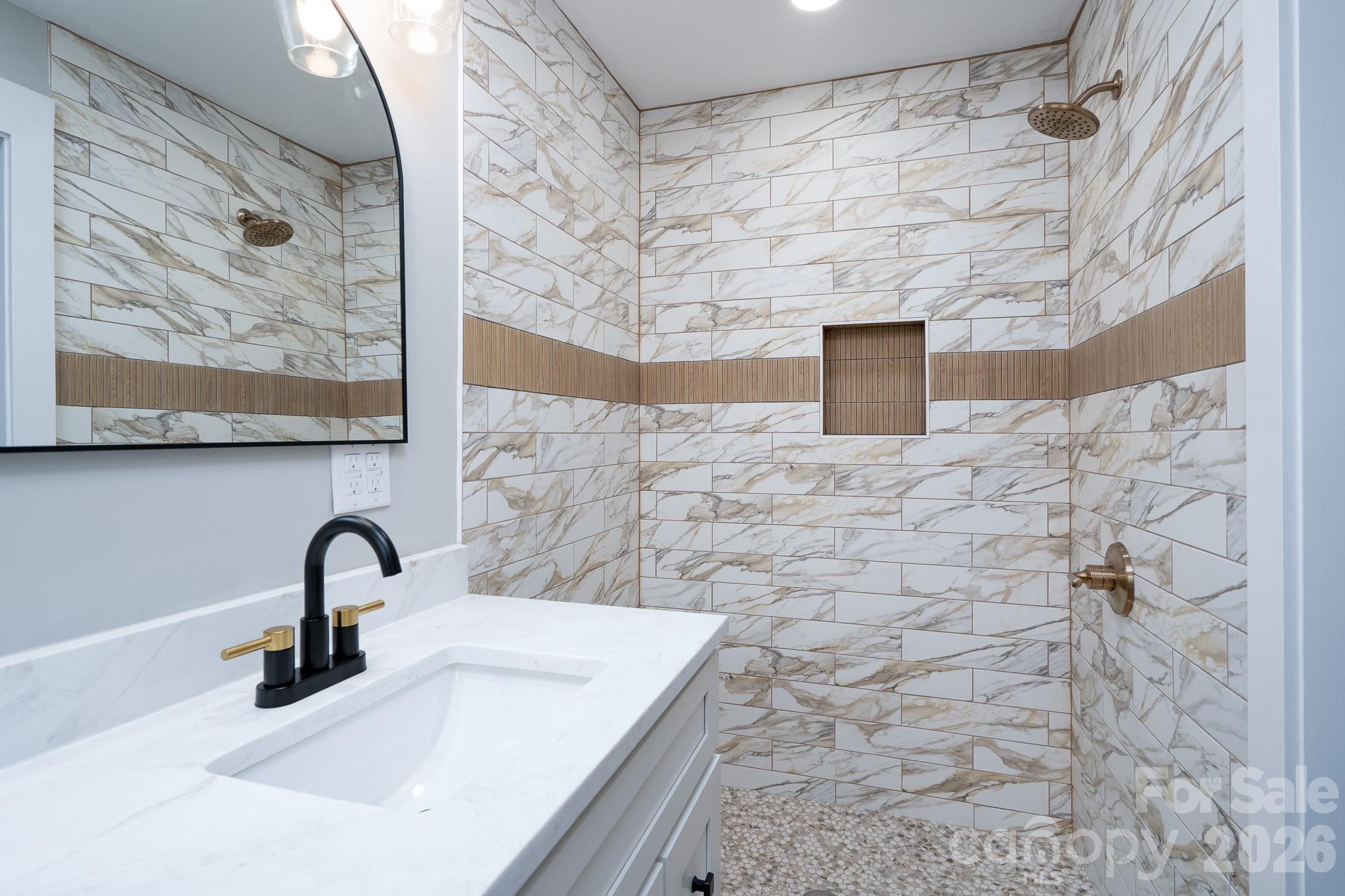 719 Forest Street Property Photo 17