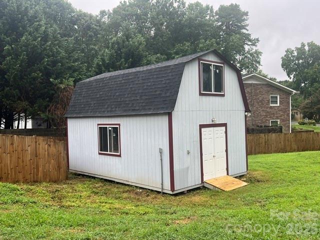 719 Forest Street Property Photo 29