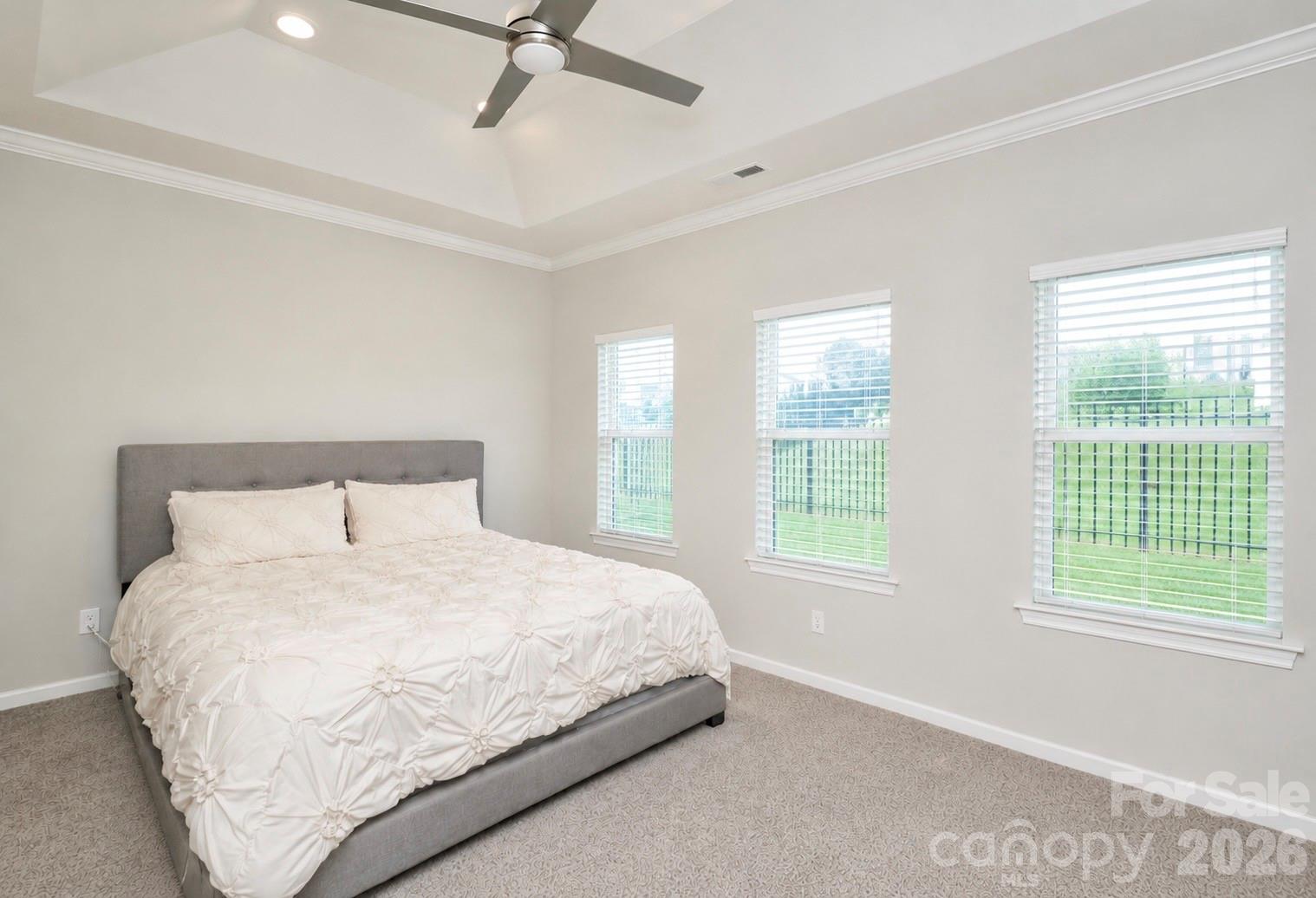 26019 Appleyard Court Property Photo 7