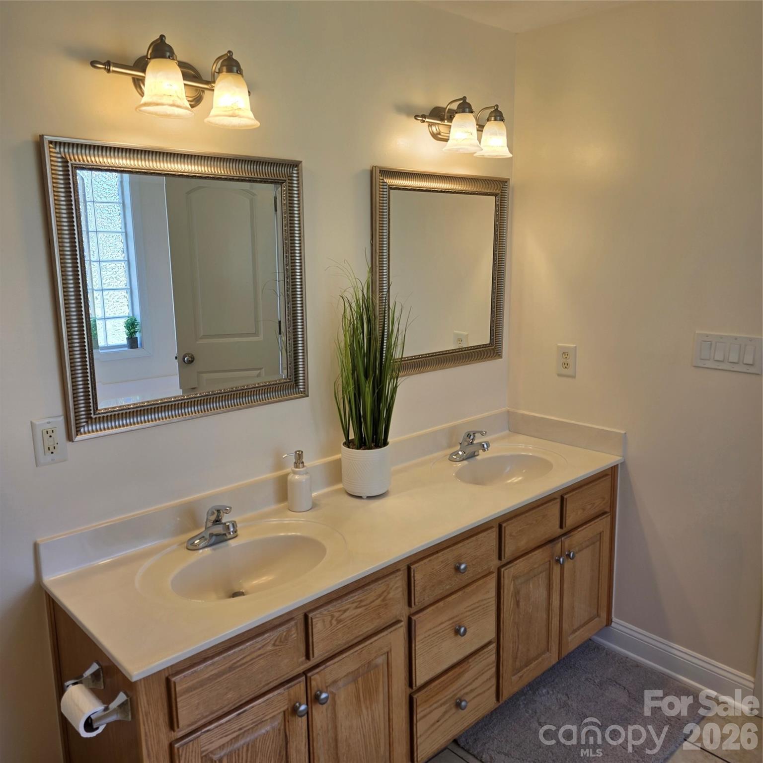 6901 Potter Road 2 Property Photo 17