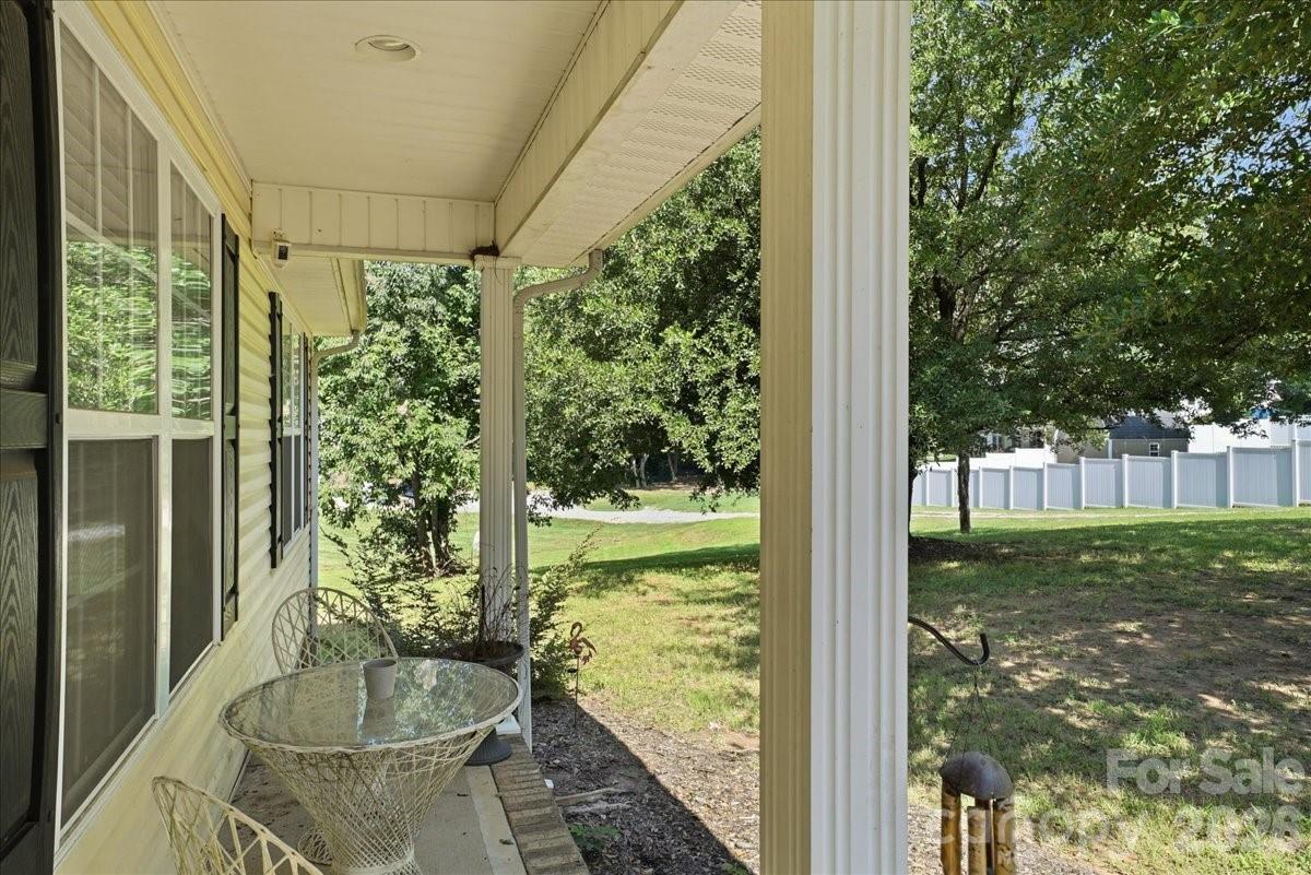 4089 Fallen Pine Road Property Photo 6