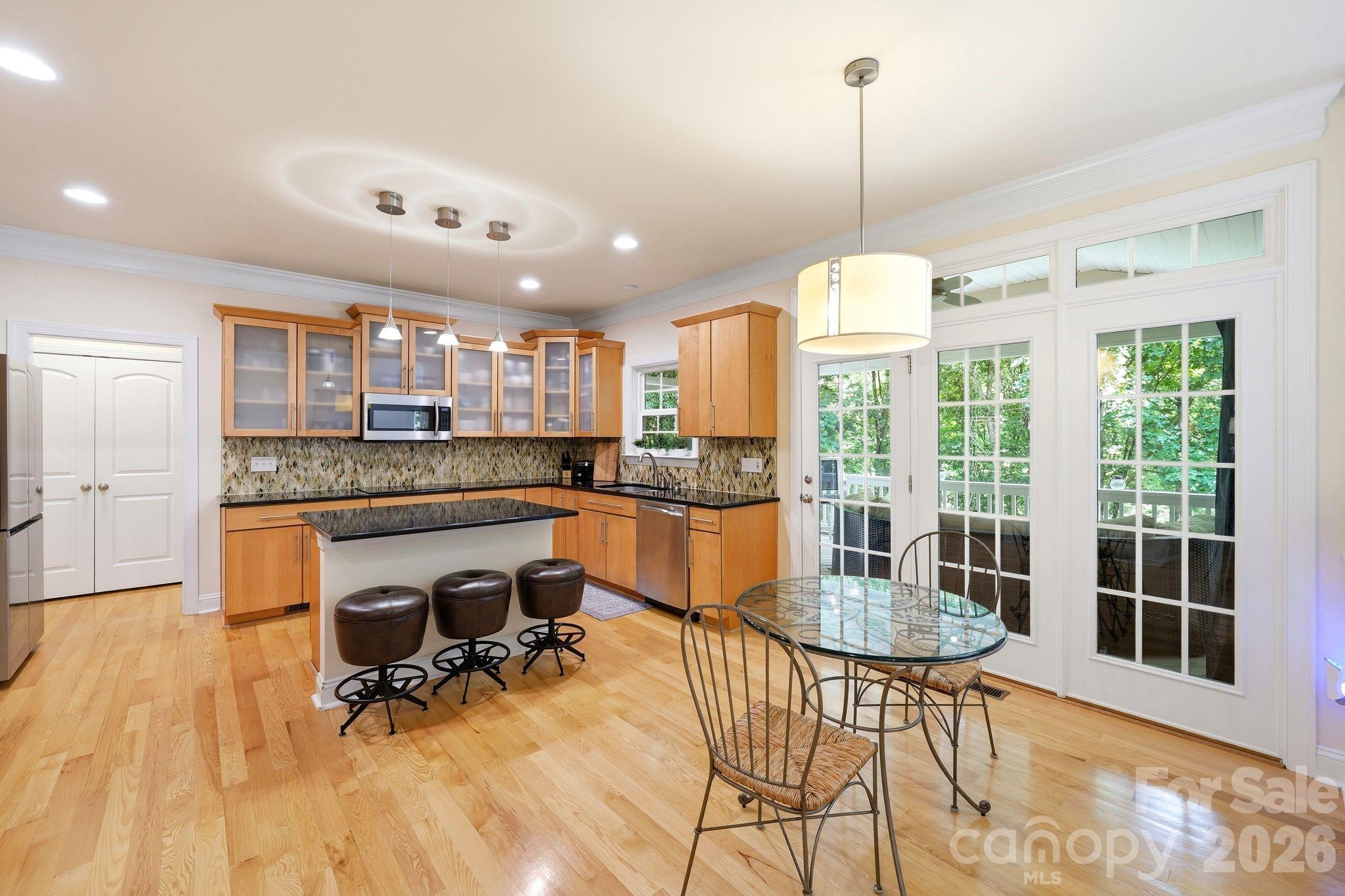 309 Walking Horse Trail Property Photo 11