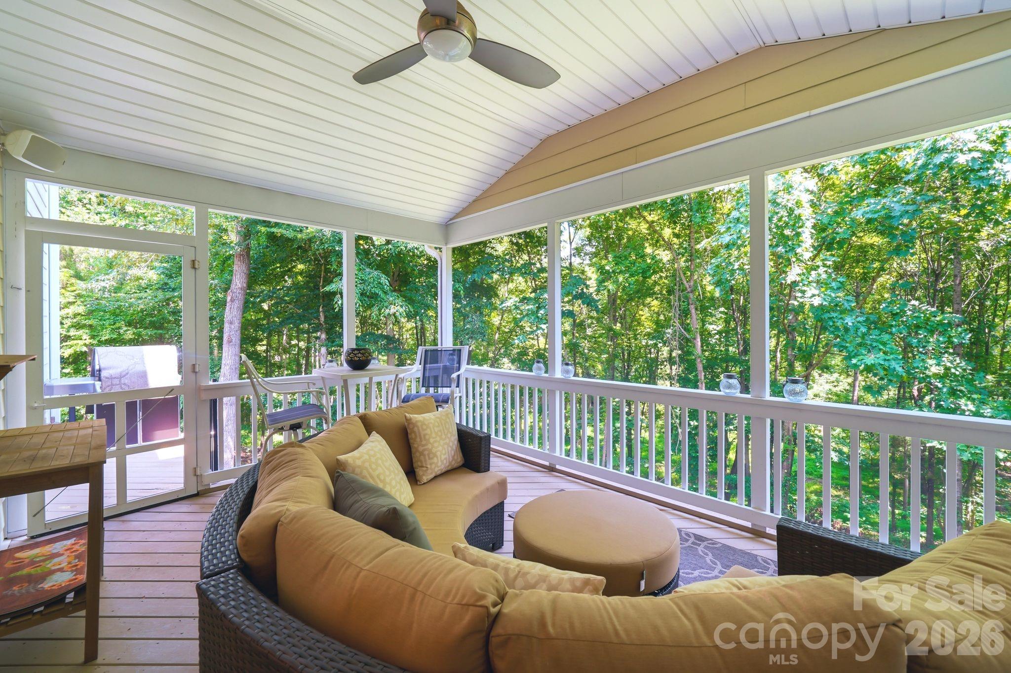 309 Walking Horse Trail Property Photo 21