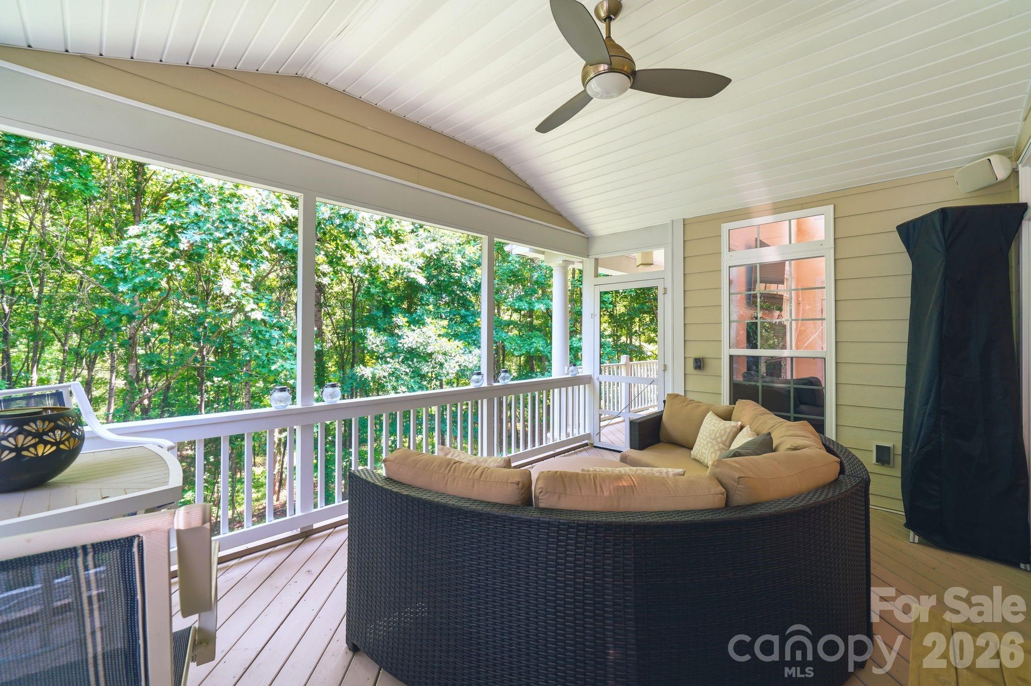 309 Walking Horse Trail Property Photo 22