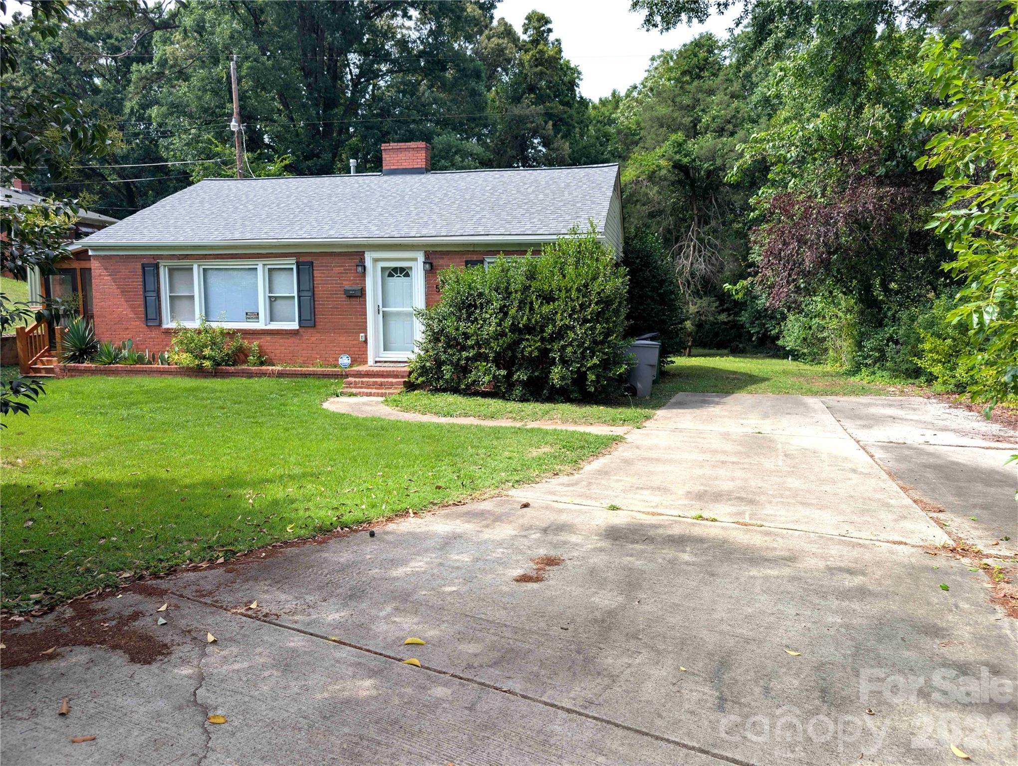 542 Stegall Street Property Photo 1