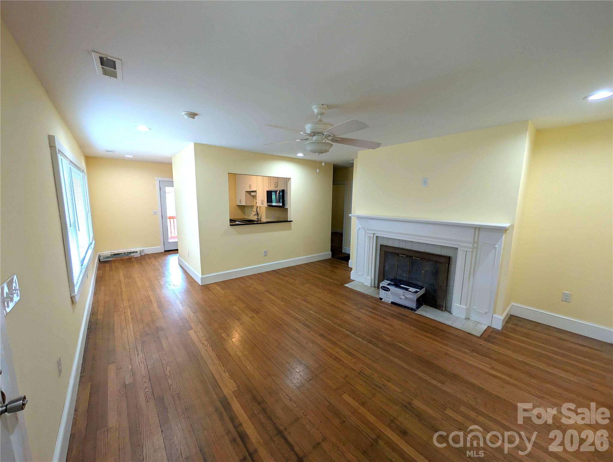 542 Stegall Street Property Photo 3