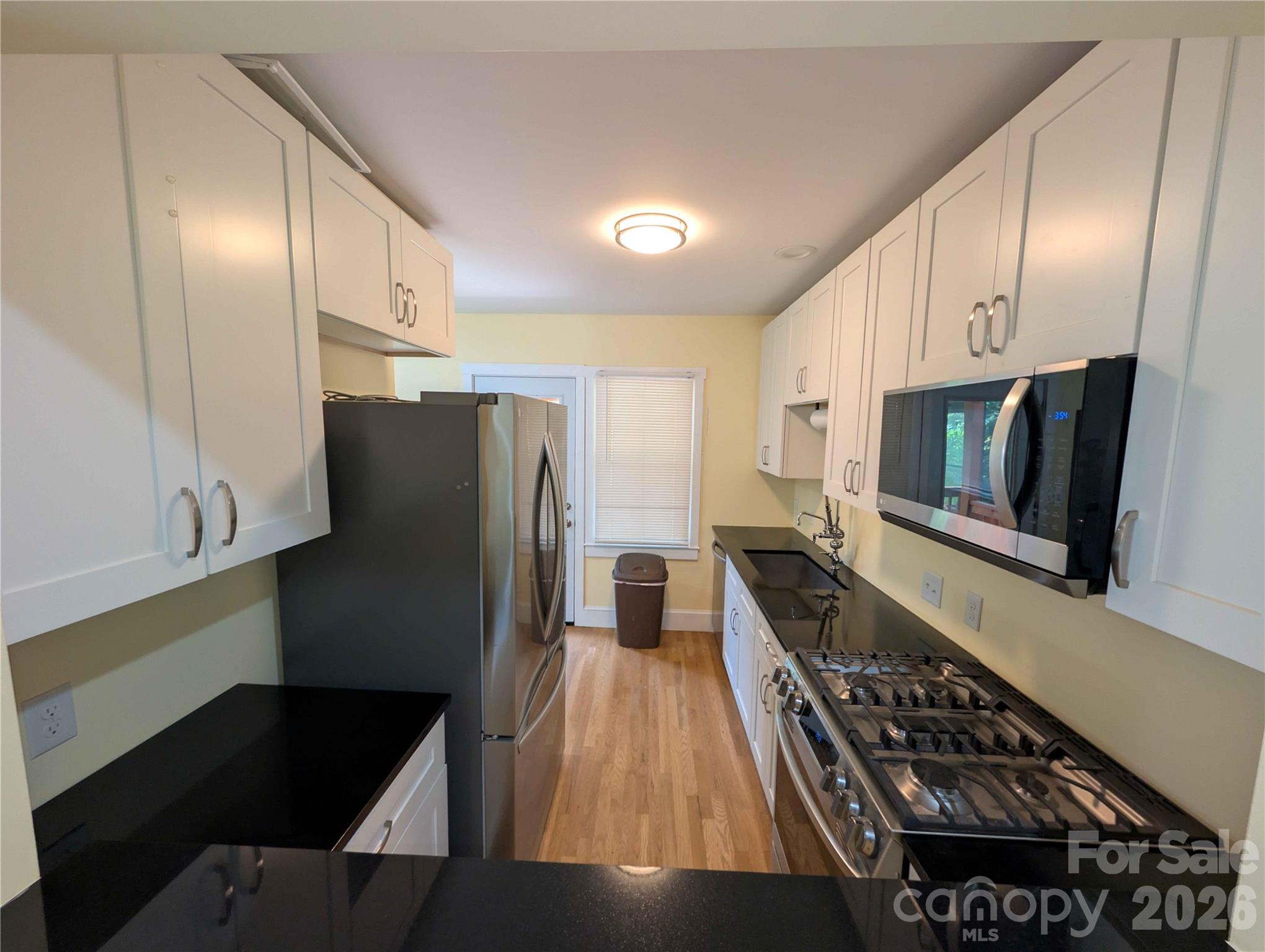 542 Stegall Street Property Photo 4