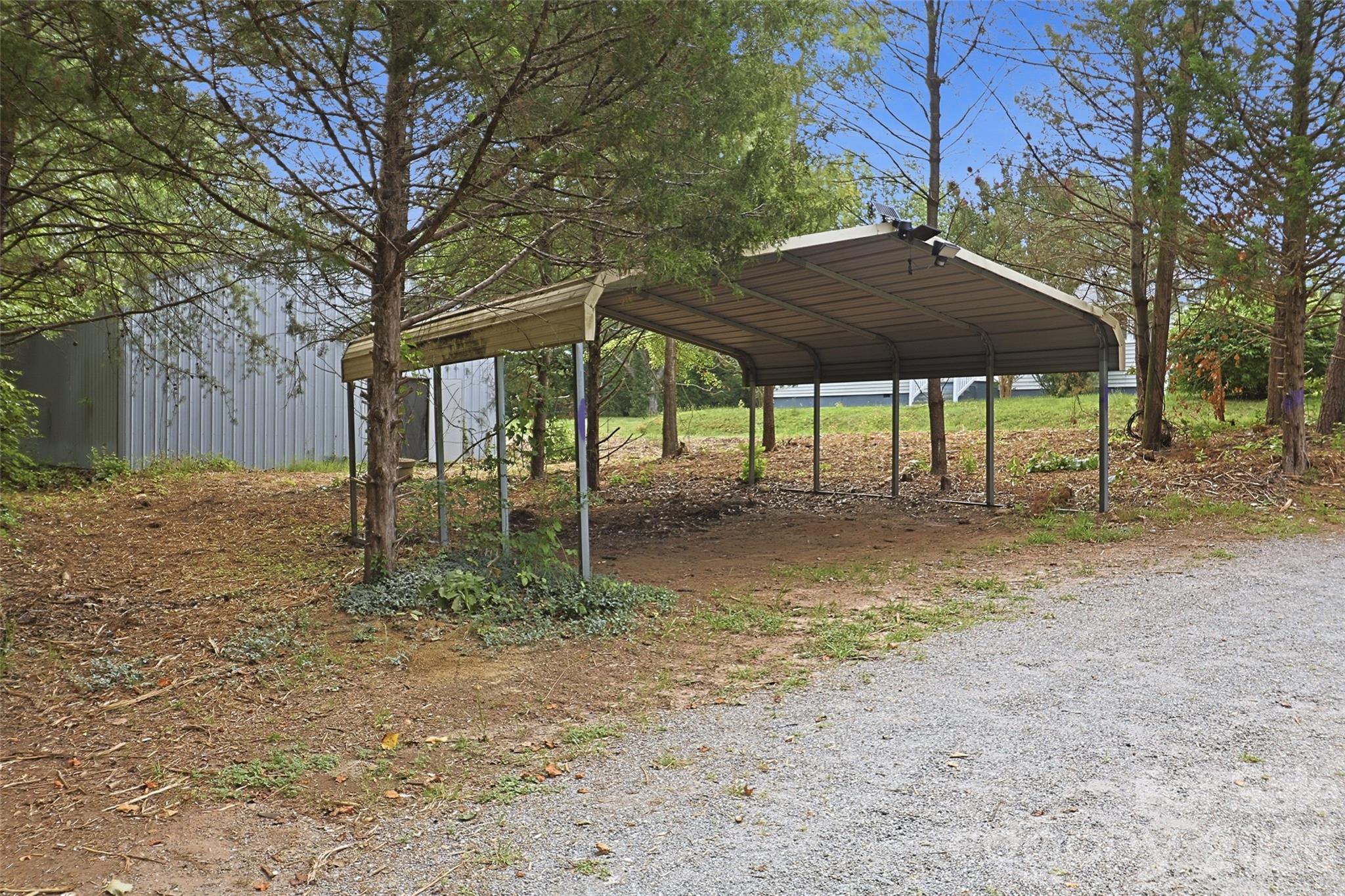 153 Southwinds Drive Property Photo 10