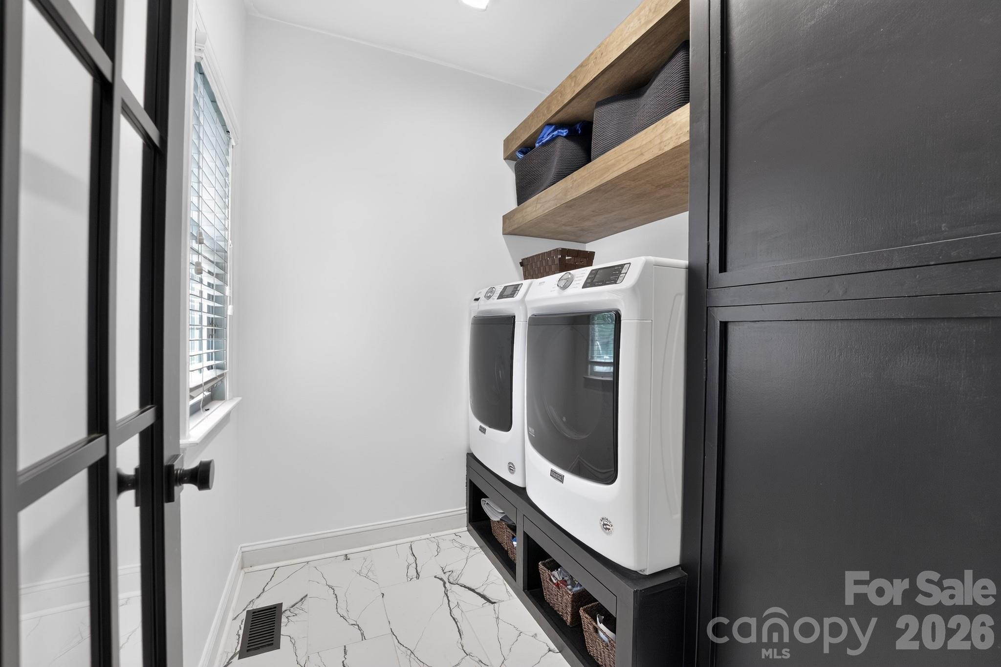 9169 Drayton Lane Property Photo 33