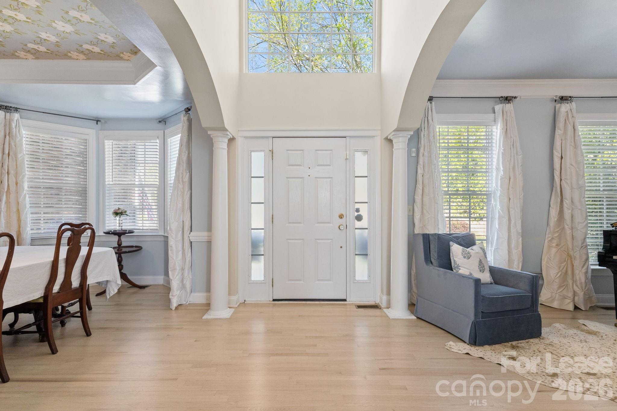 4442 Huntscroft Lane Property Photo 2