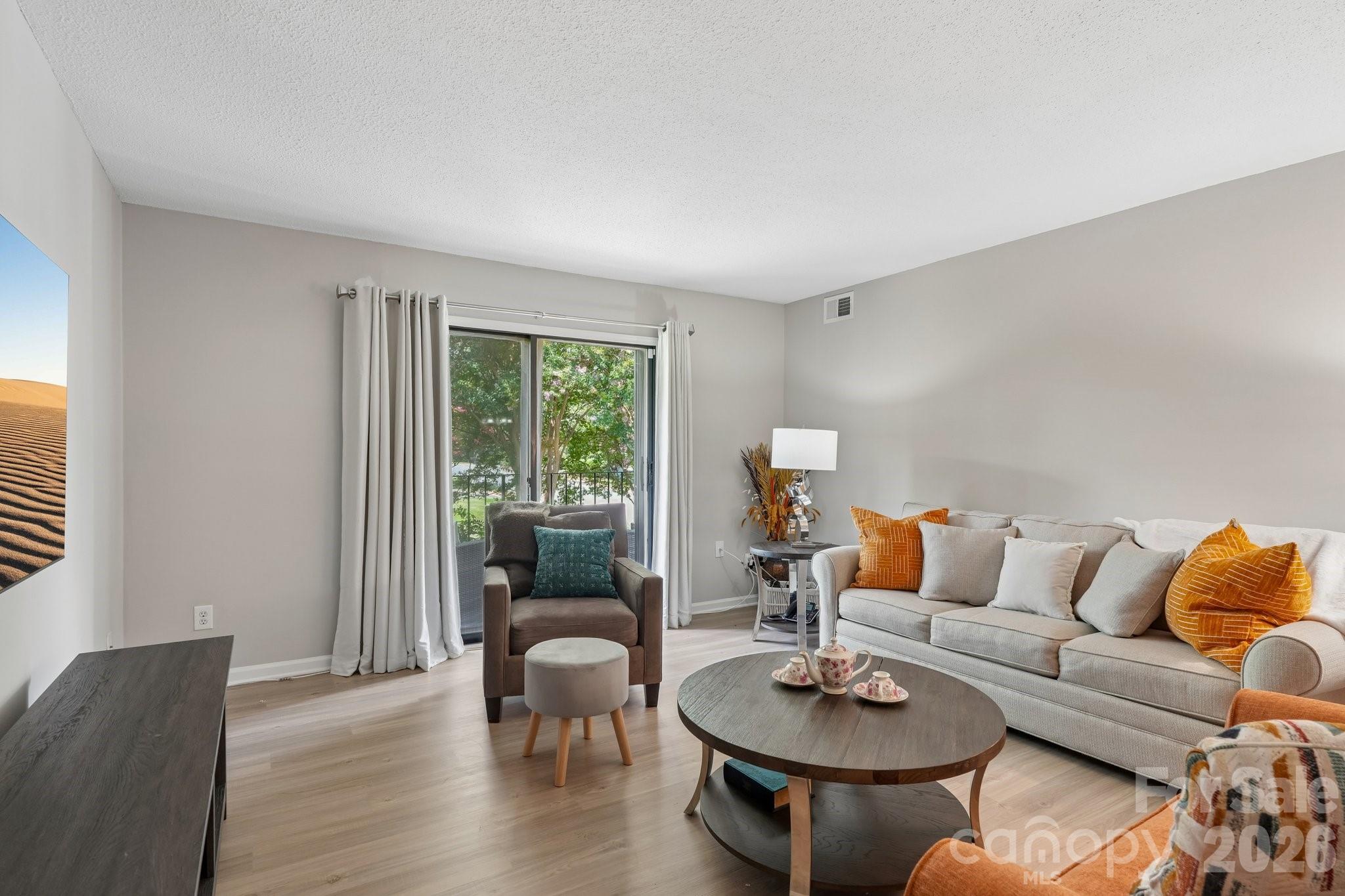4736 Hedgemore Drive G Property Photo 4