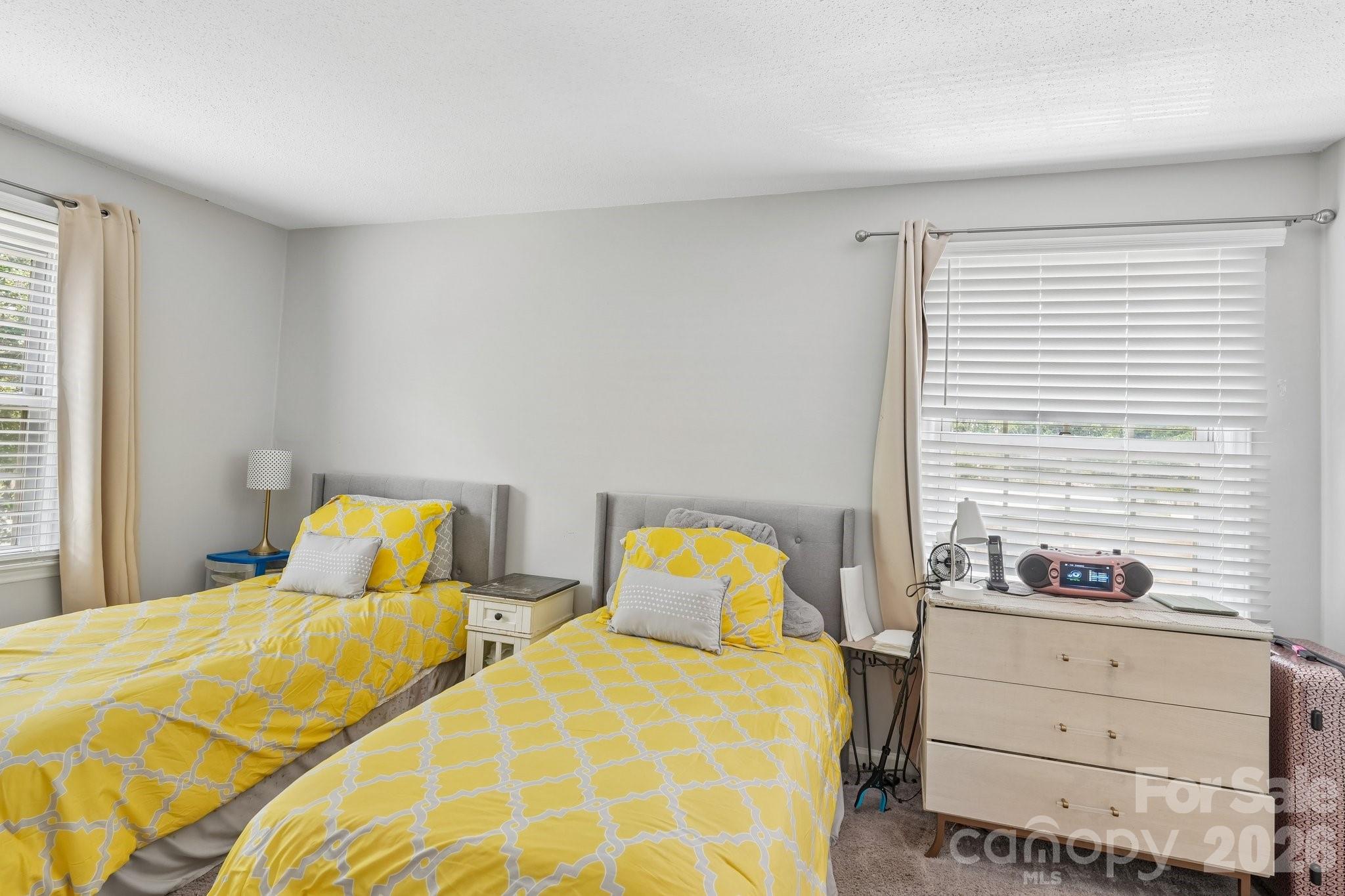 4736 Hedgemore Drive G Property Photo 17