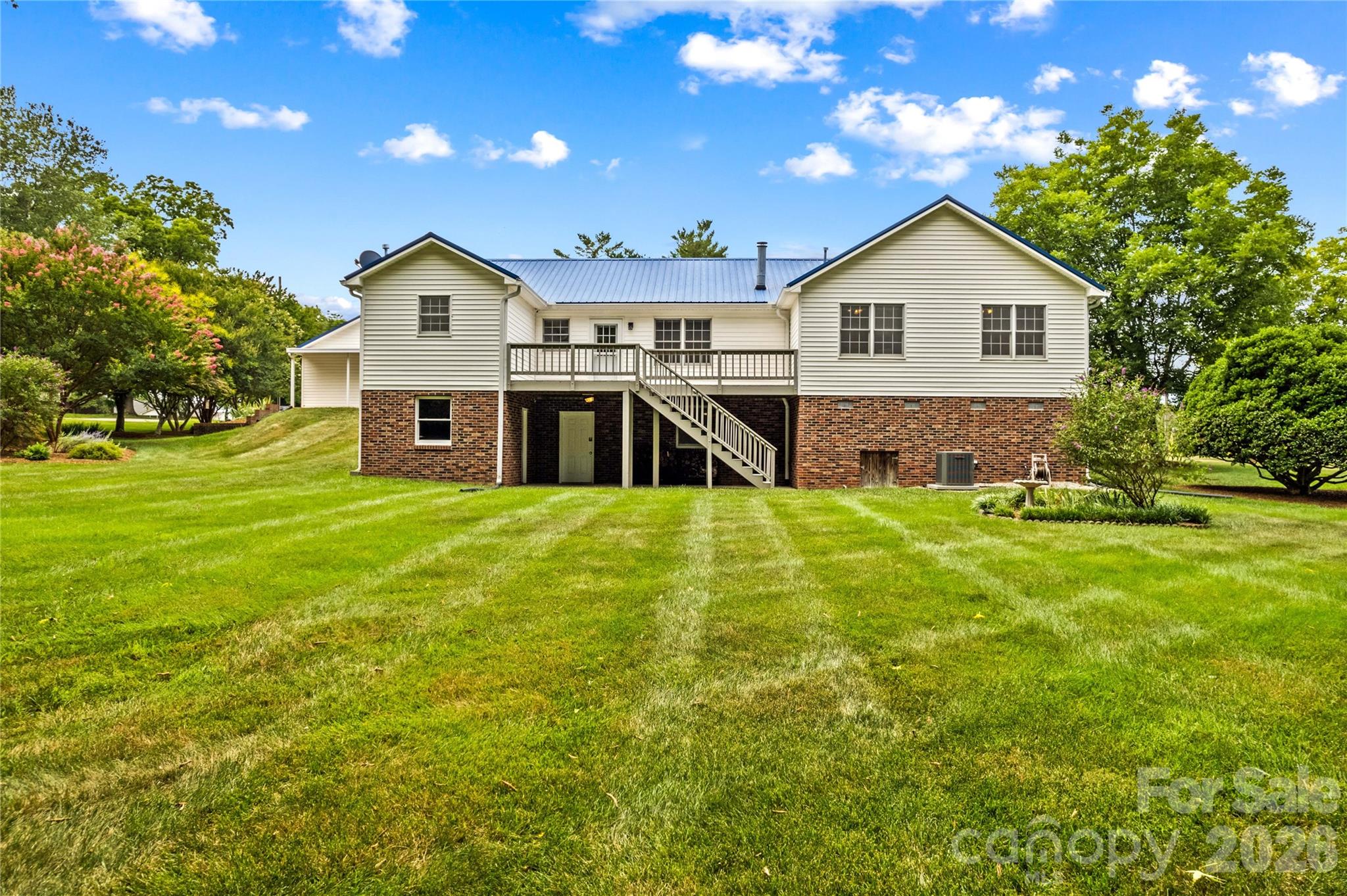 306 3rd Creek Church Road Property Photo 9