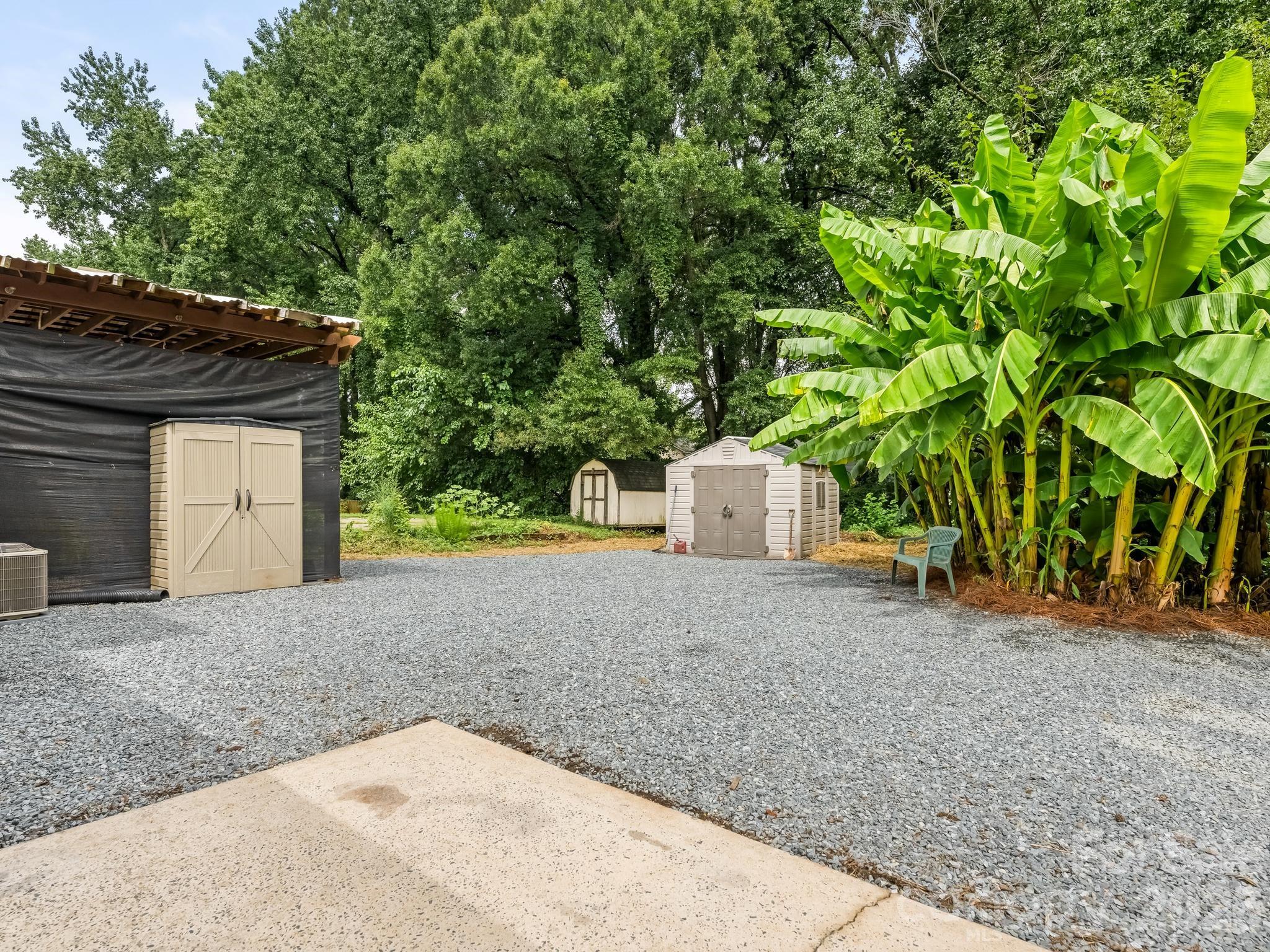 2940 Hosta Drive Property Photo 19