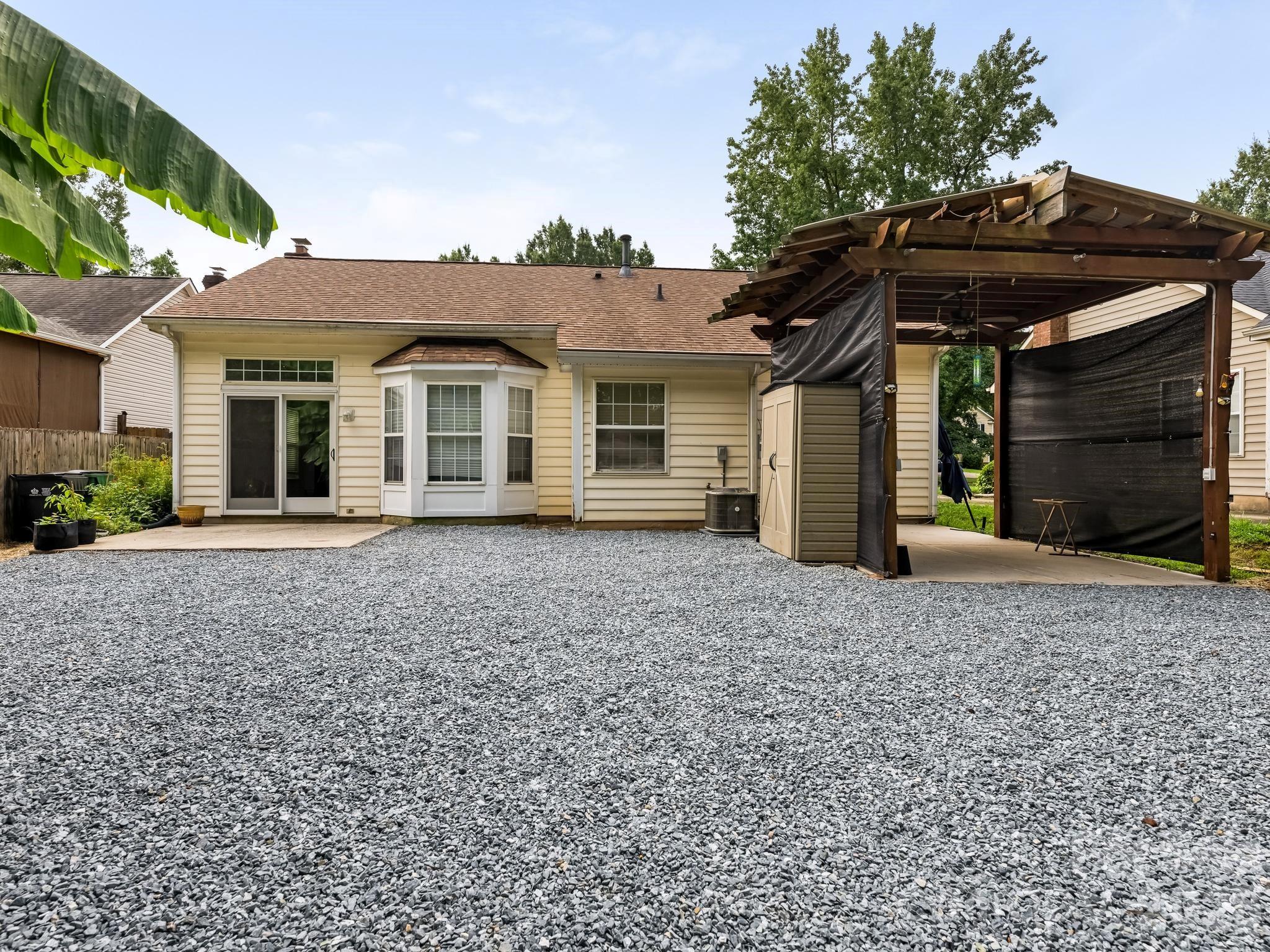 2940 Hosta Drive Property Photo 22