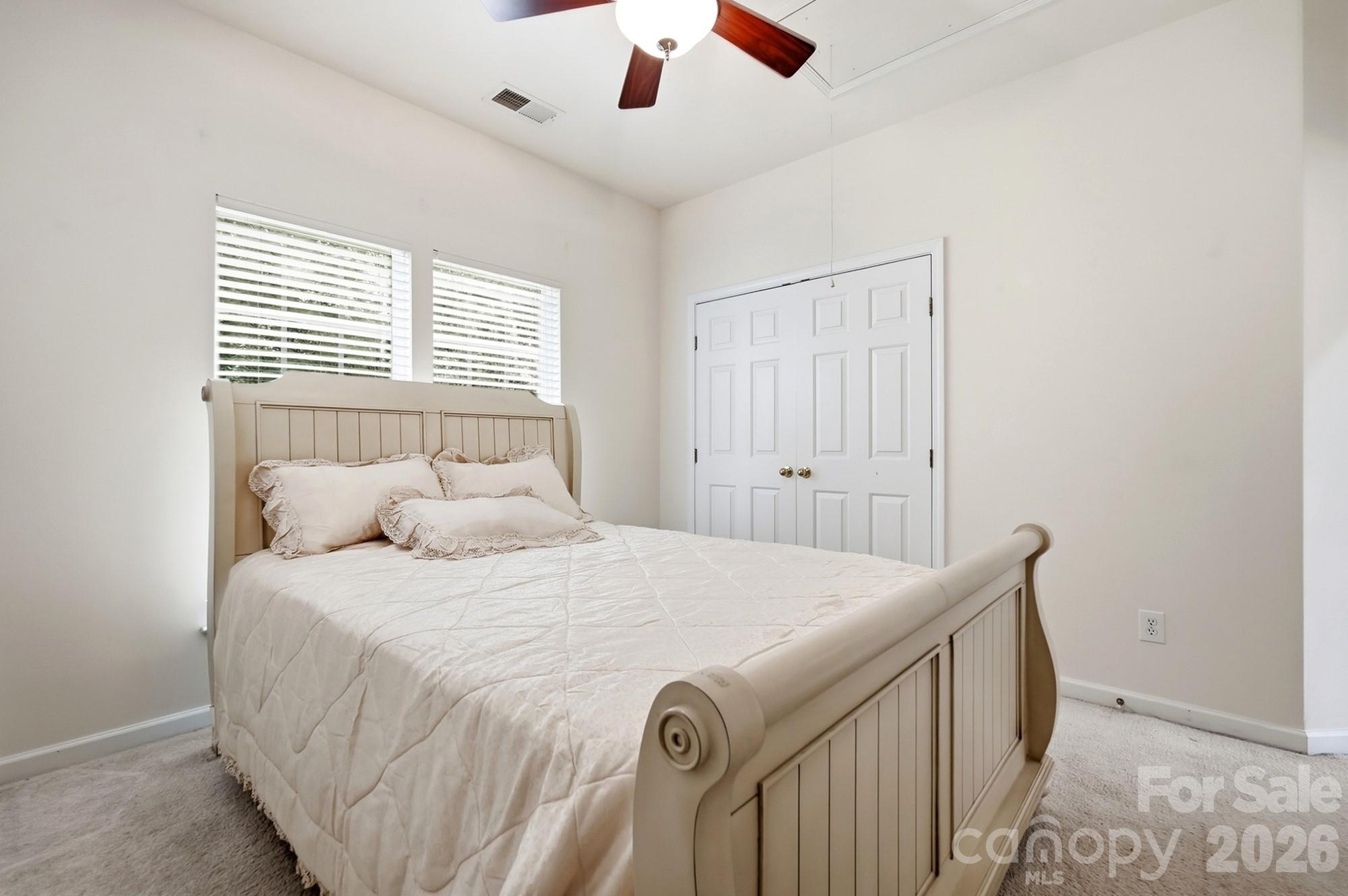 2330 Harvester Avenue Property Photo 33