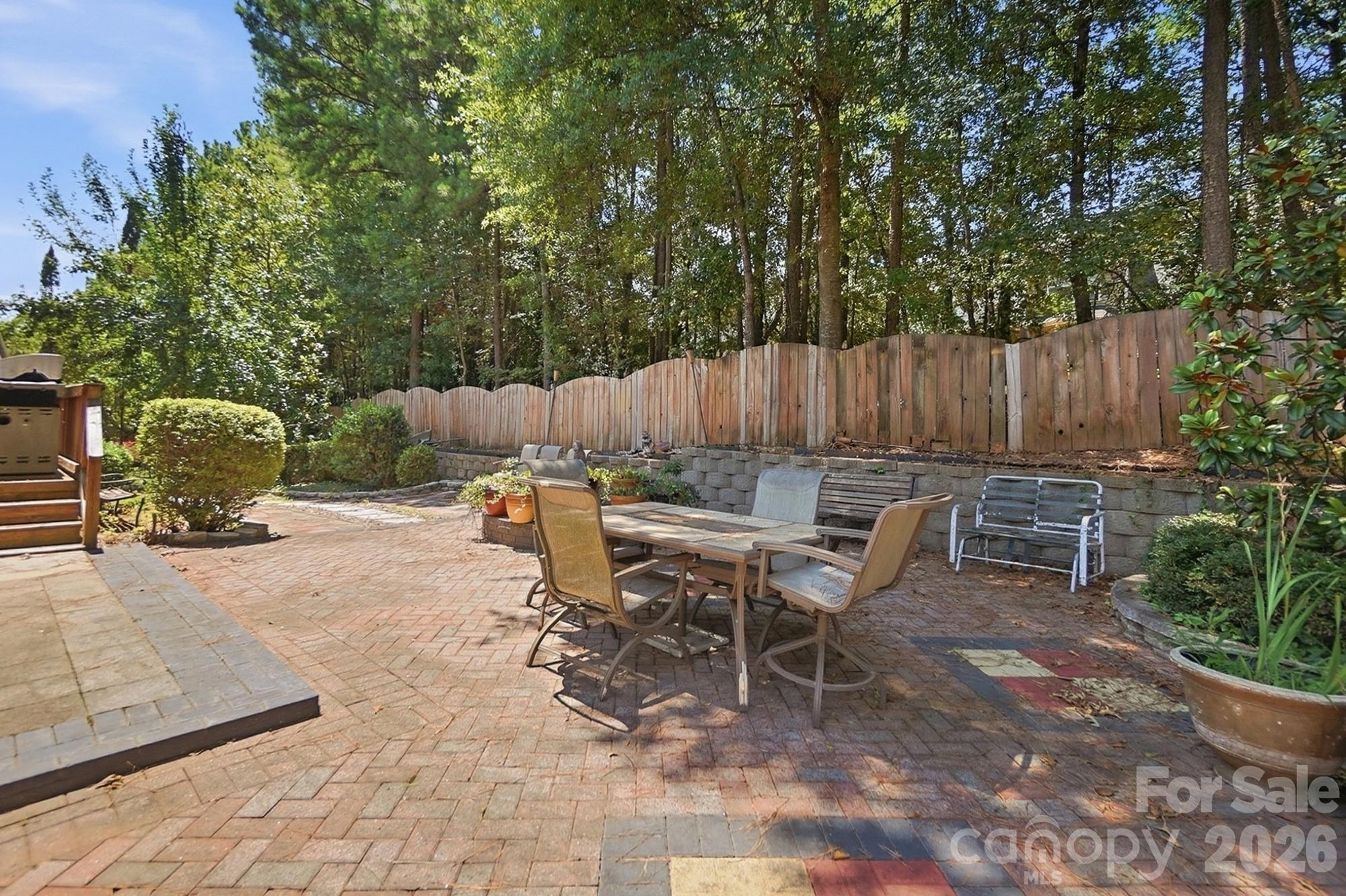 2330 Harvester Avenue Property Photo 42