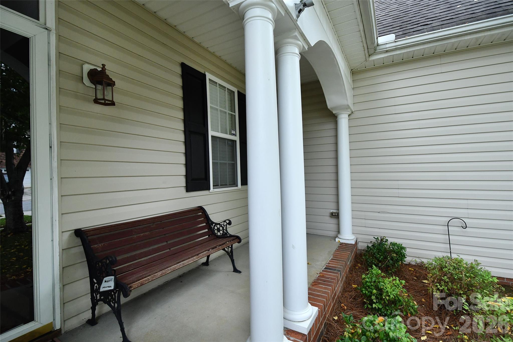 2525 Brook Stone Drive Property Photo 3