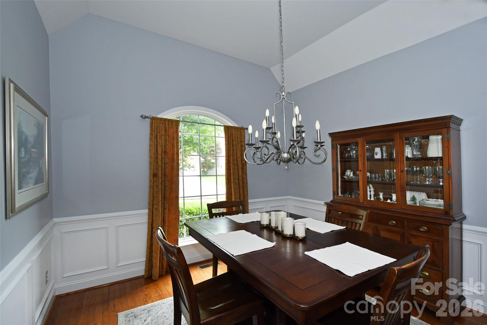 2525 Brook Stone Drive Property Photo 10