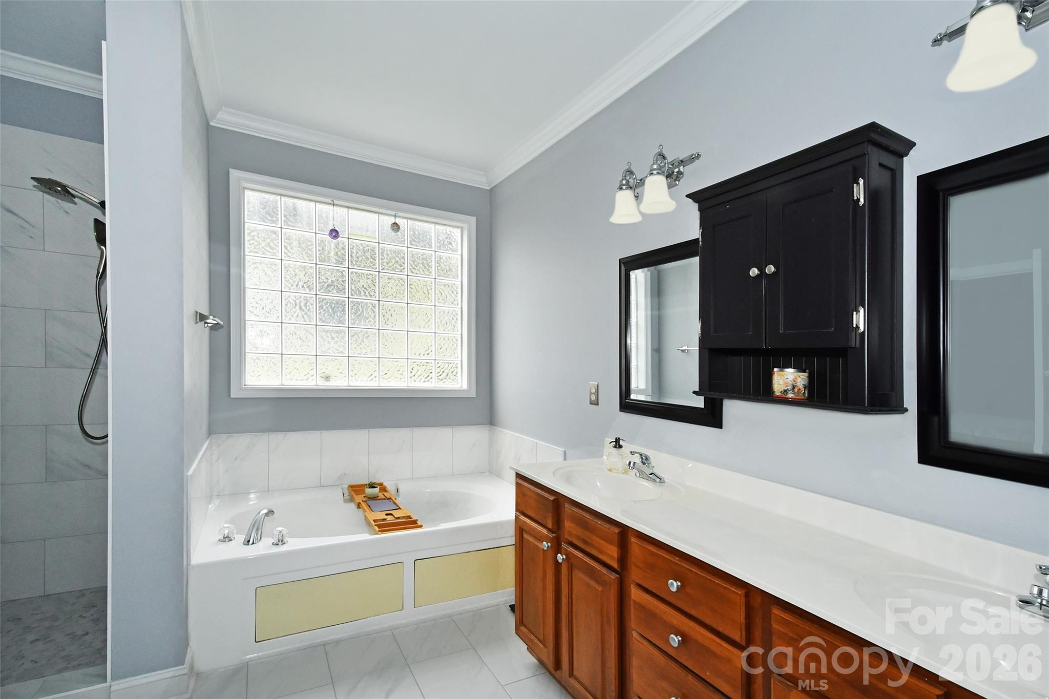 2525 Brook Stone Drive Property Photo 13