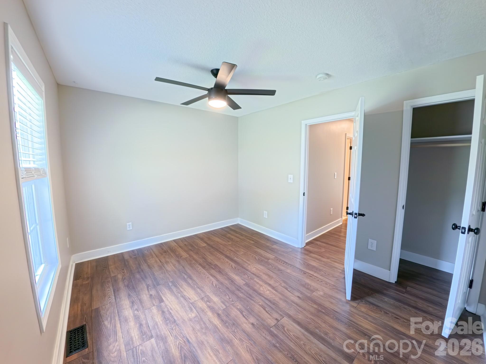 101 Tail Feather Lane Property Photo 18