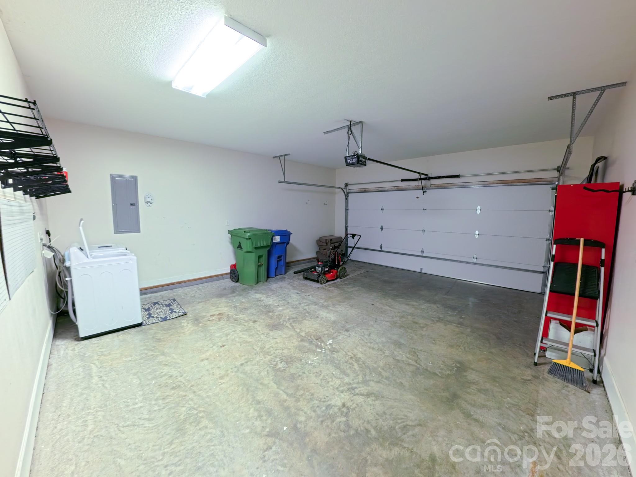 101 Tail Feather Lane Property Photo 20
