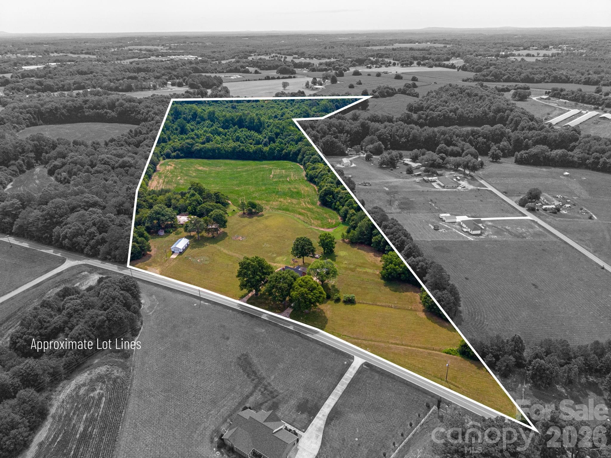 1403 Wehunt Store Road Property Photo 6