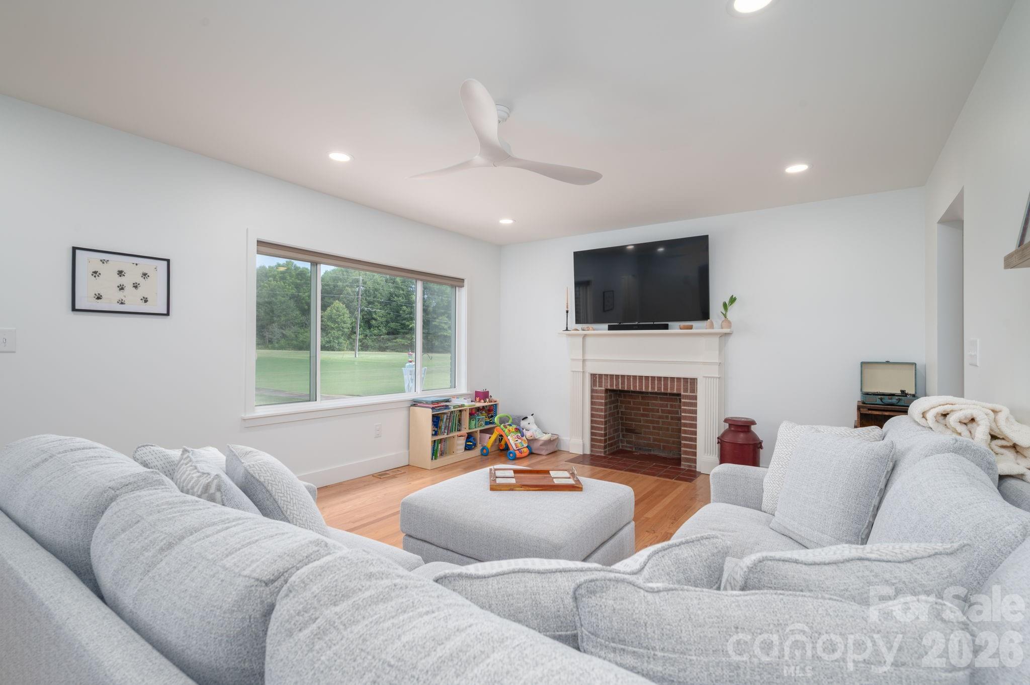 1403 Wehunt Store Road Property Photo 12