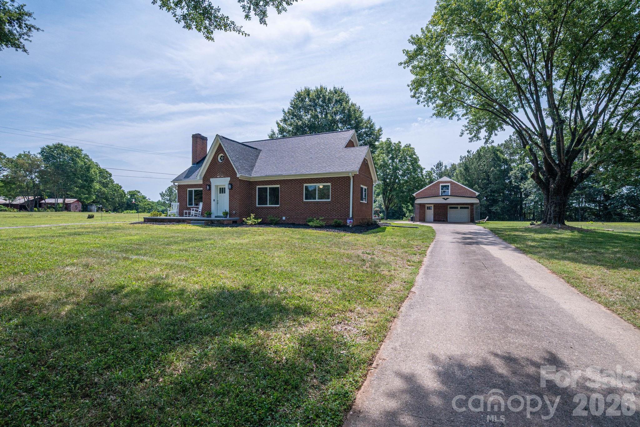 1403 Wehunt Store Road Property Photo 29