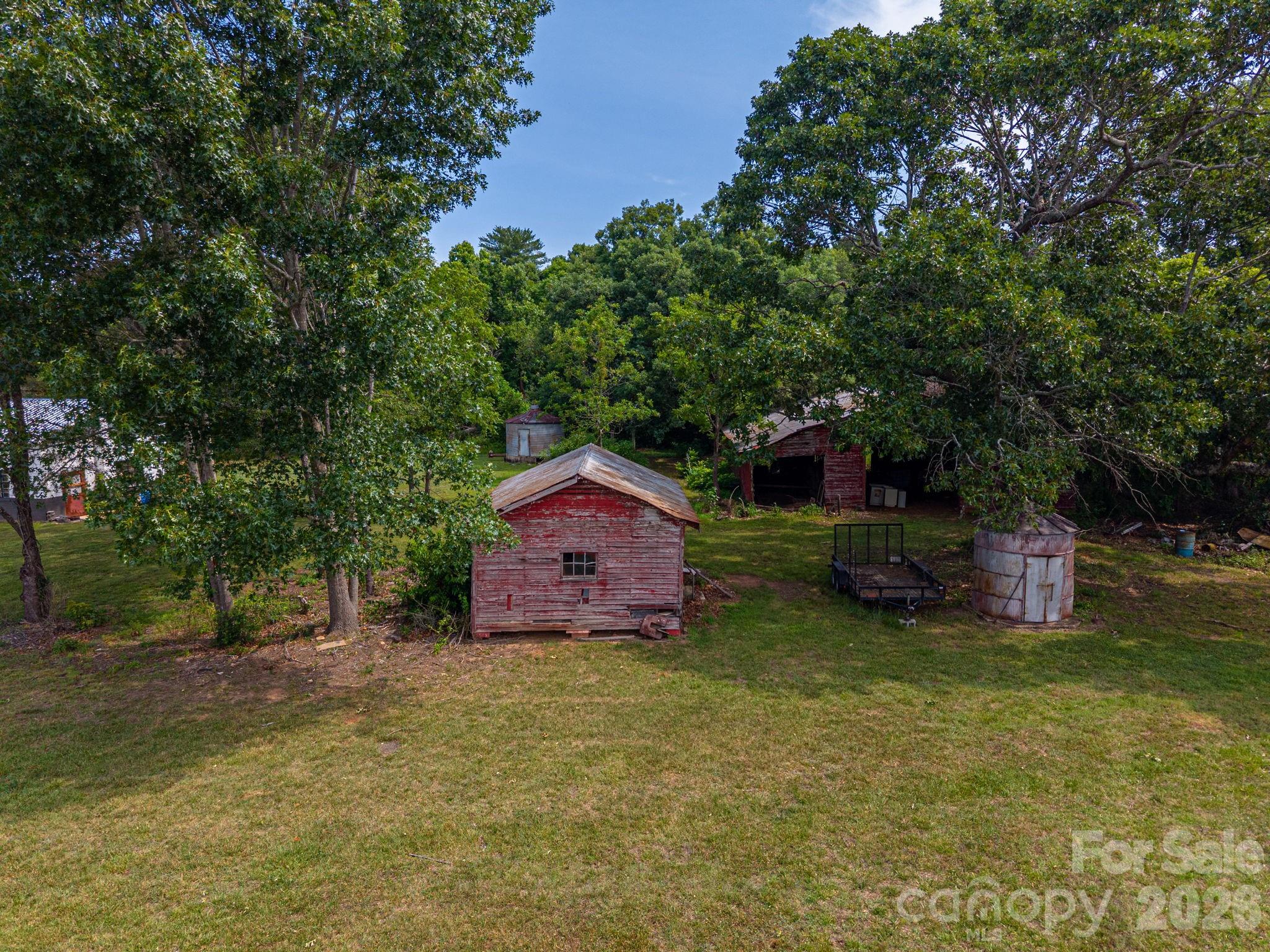 1403 Wehunt Store Road Property Photo 36