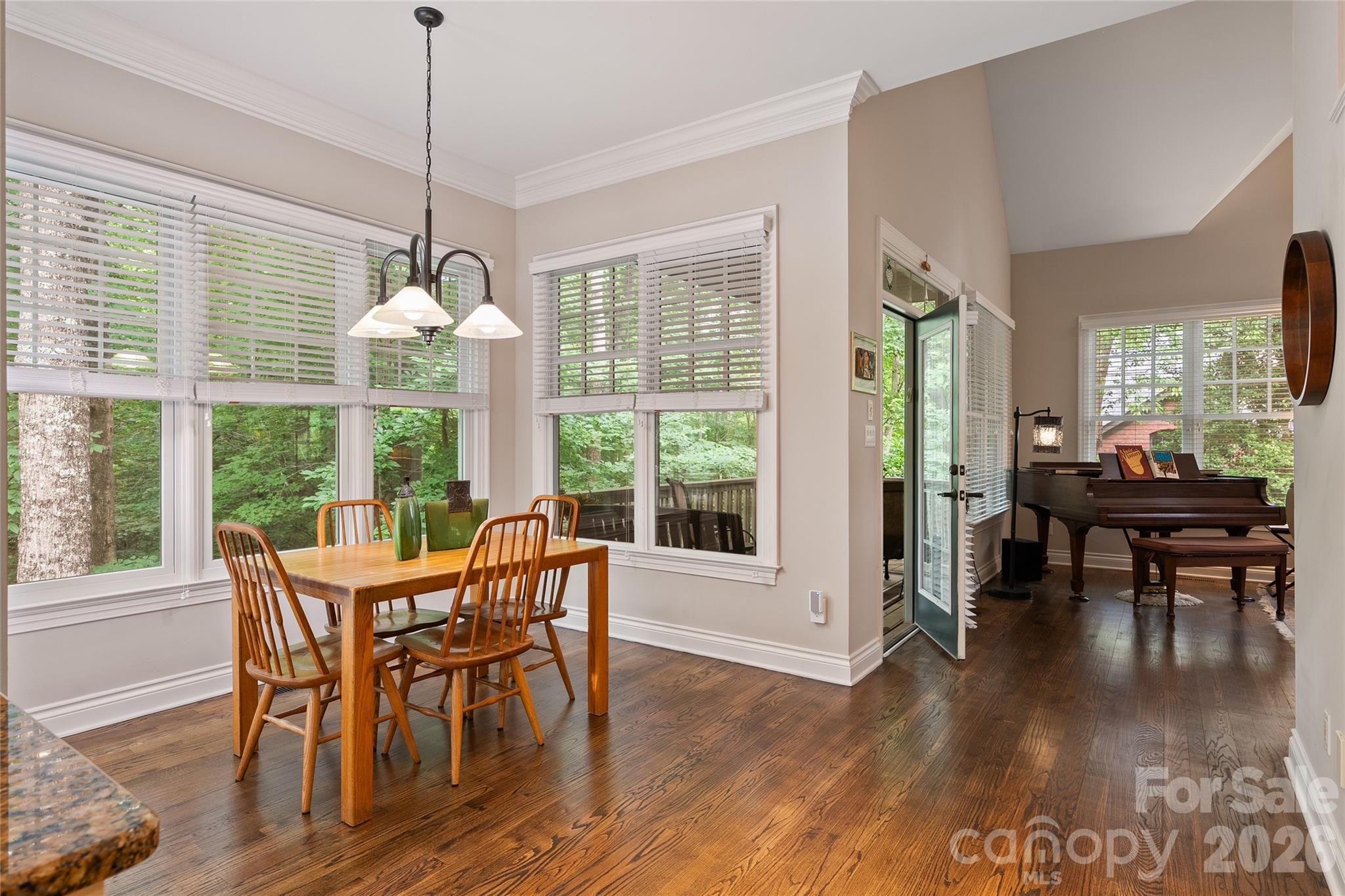 626 Wickhams Fancy Drive Property Photo 14
