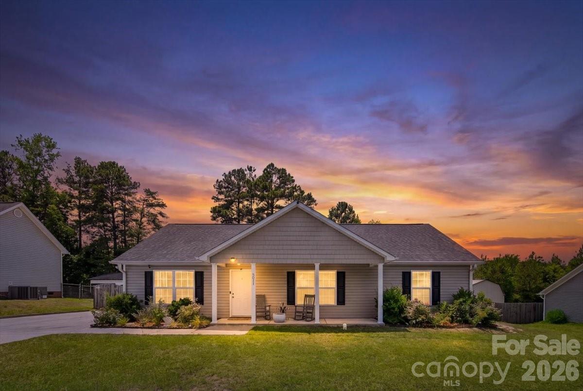 5071 Sedgefield Drive Property Photo 1