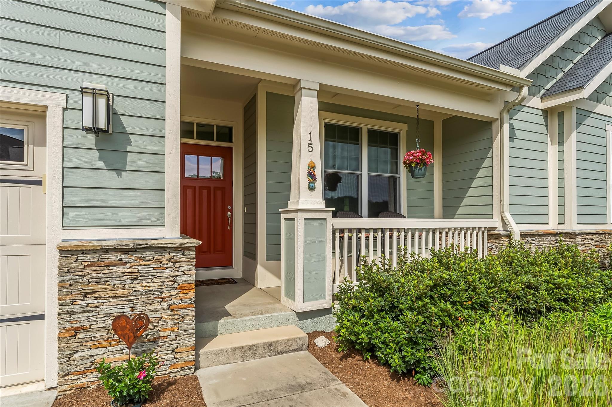 15 Craftsman View Drive Property Photo 2