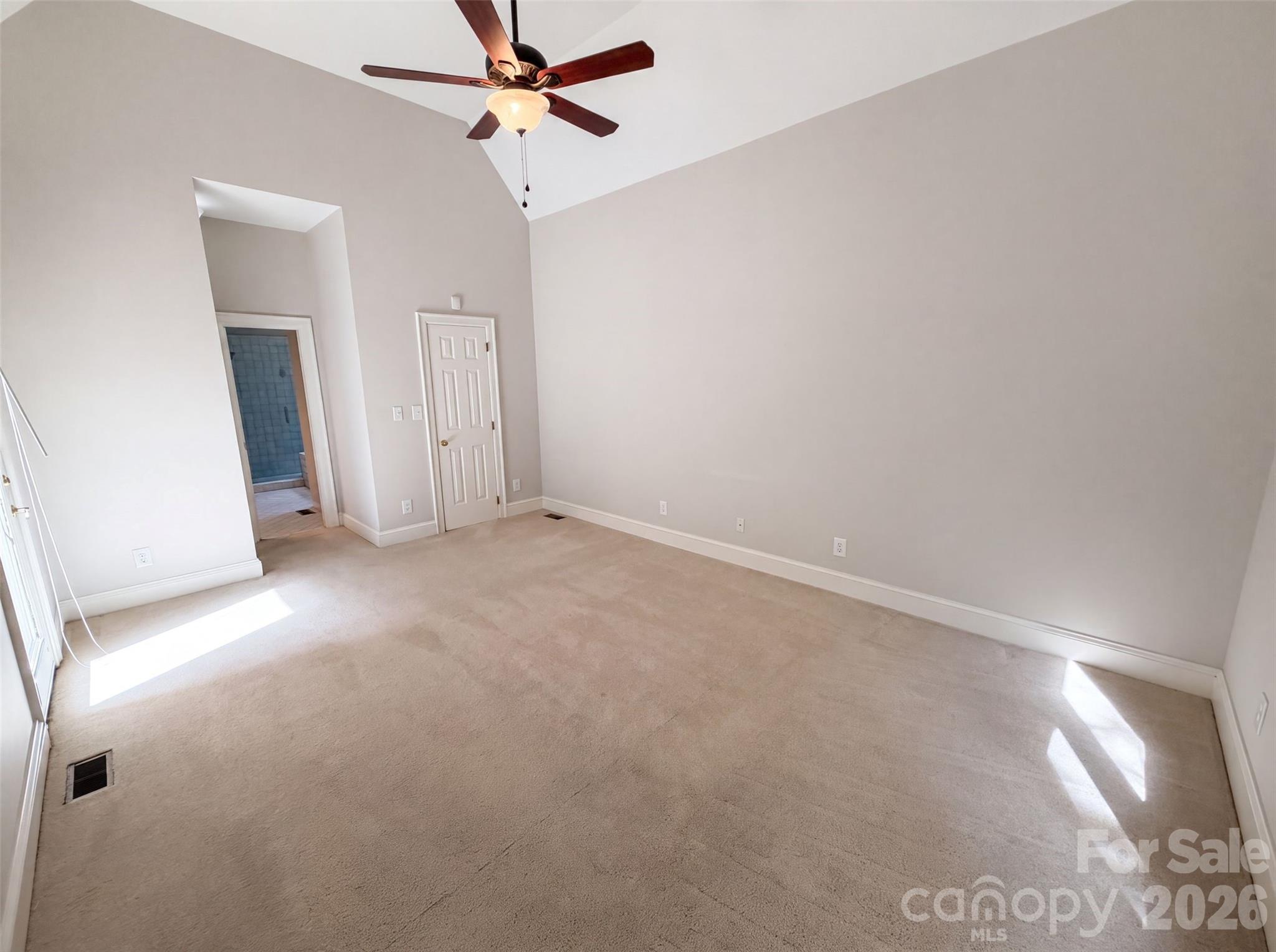 3711 Surry Ridge Court Property Photo 4