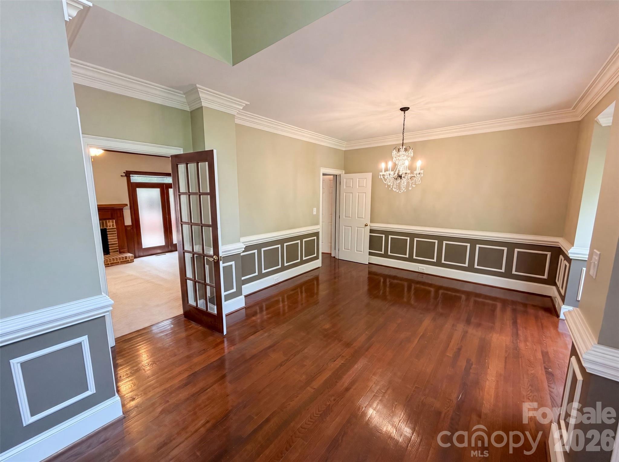 3711 Surry Ridge Court Property Photo 6