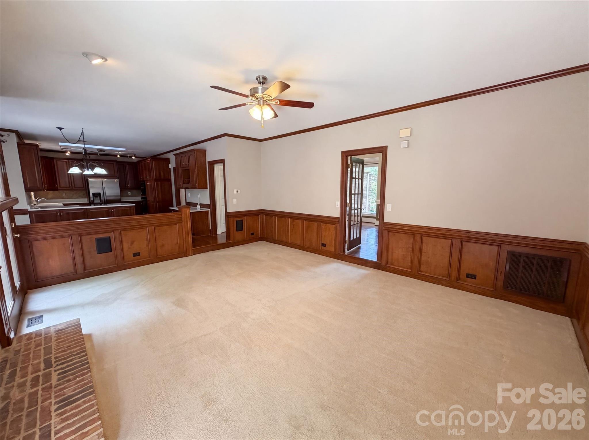 3711 Surry Ridge Court Property Photo 8