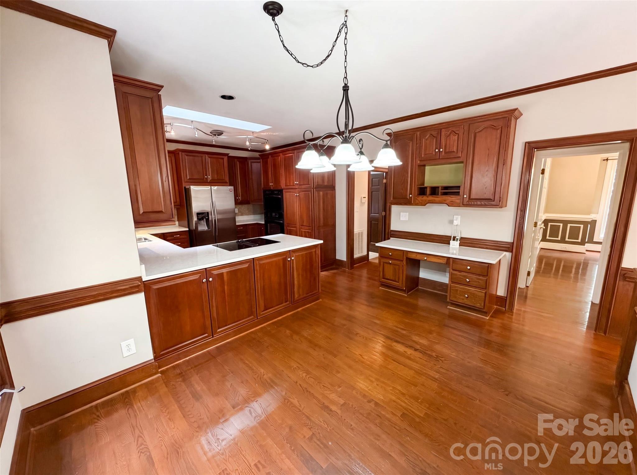 3711 Surry Ridge Court Property Photo 10