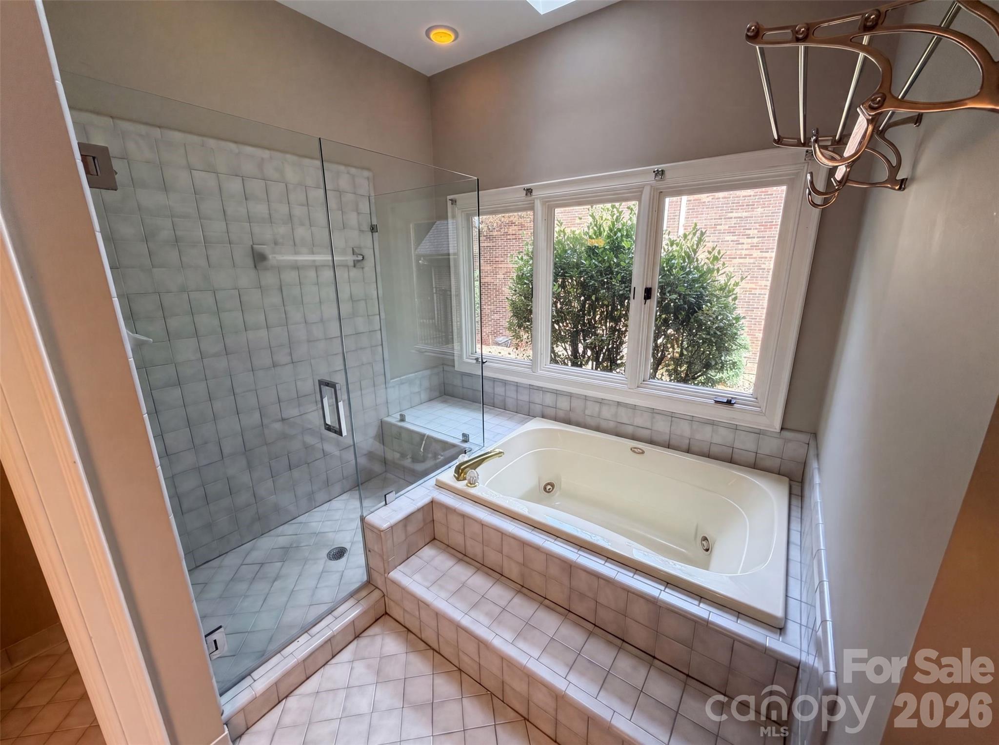3711 Surry Ridge Court Property Photo 15