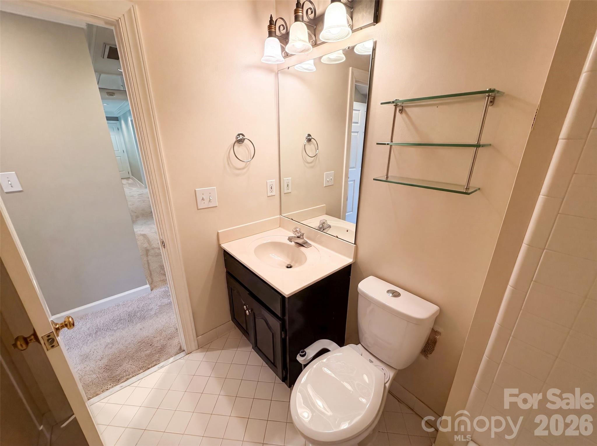 3711 Surry Ridge Court Property Photo 19