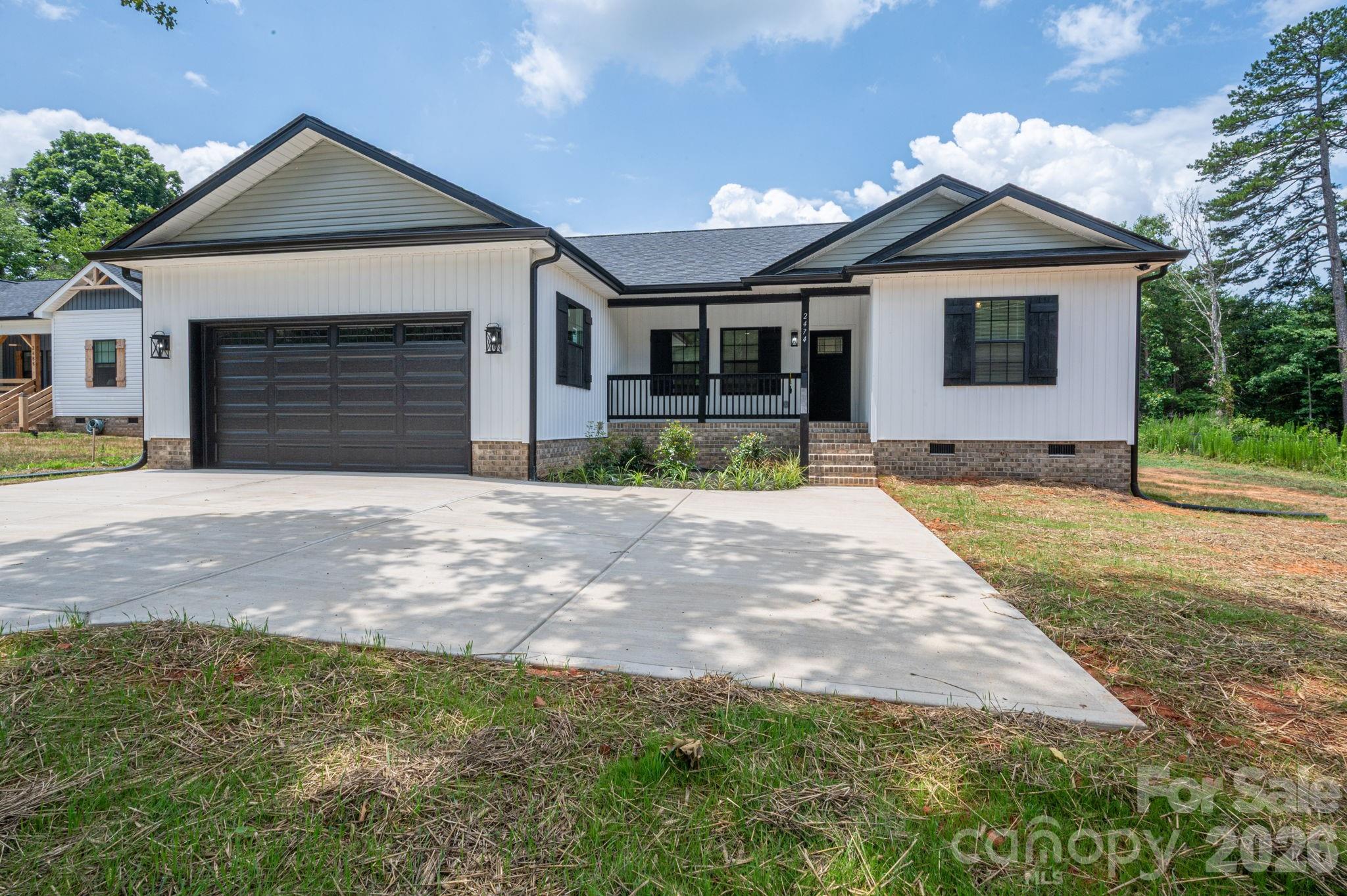 2474 Shoal Road Property Photo 1