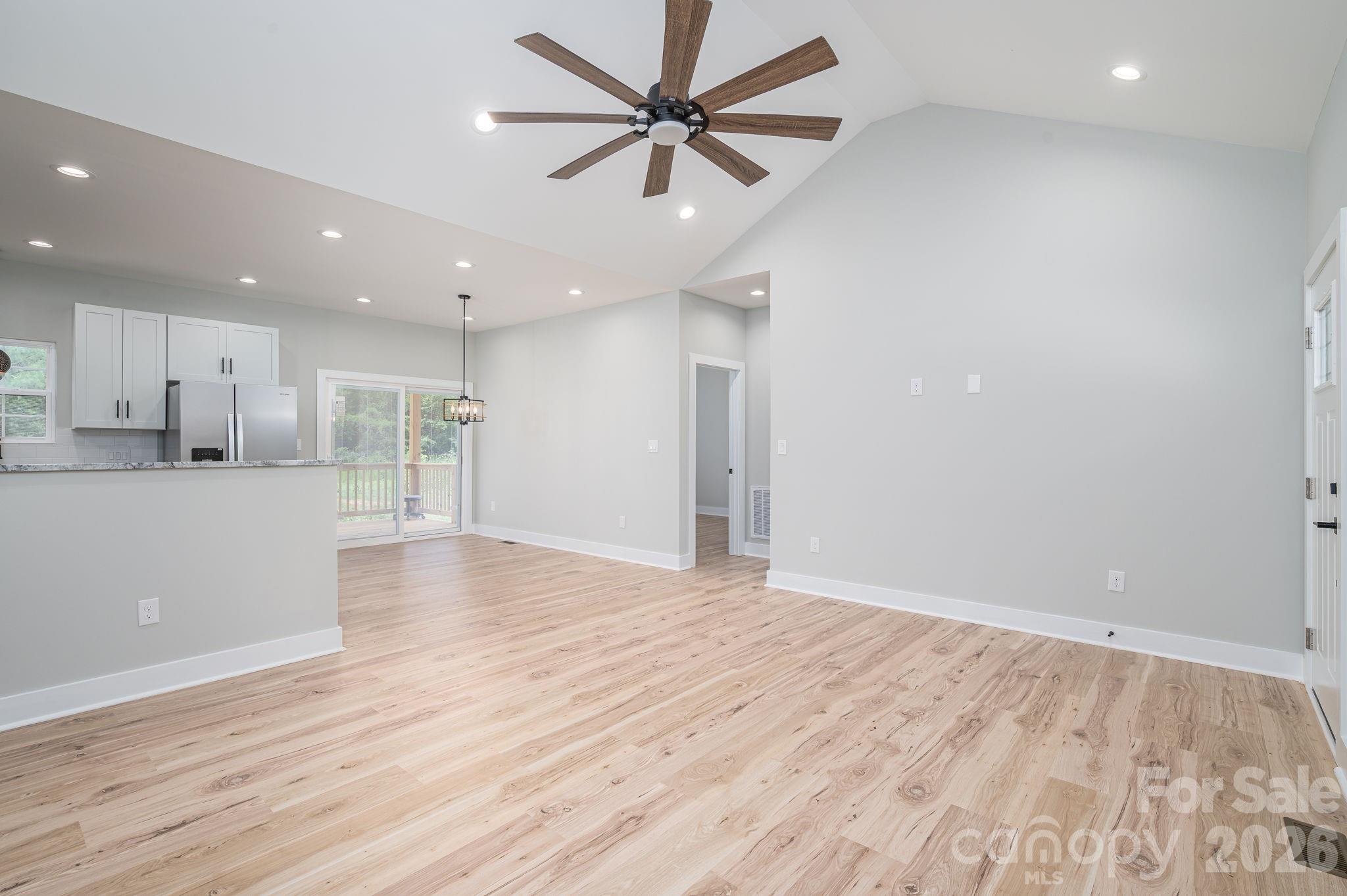 2474 Shoal Road Property Photo 11