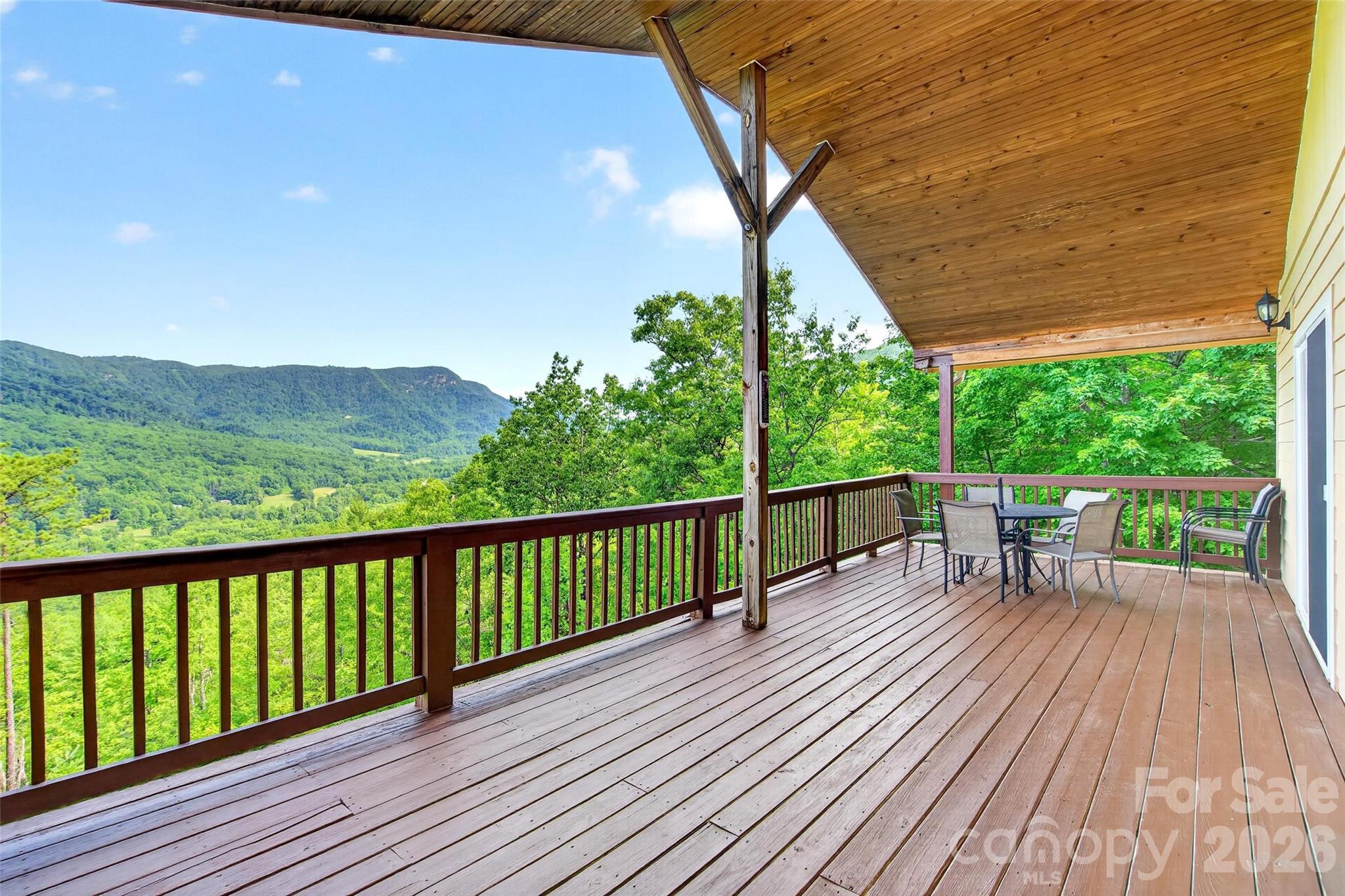 40 E Valley View Drive Property Photo 5